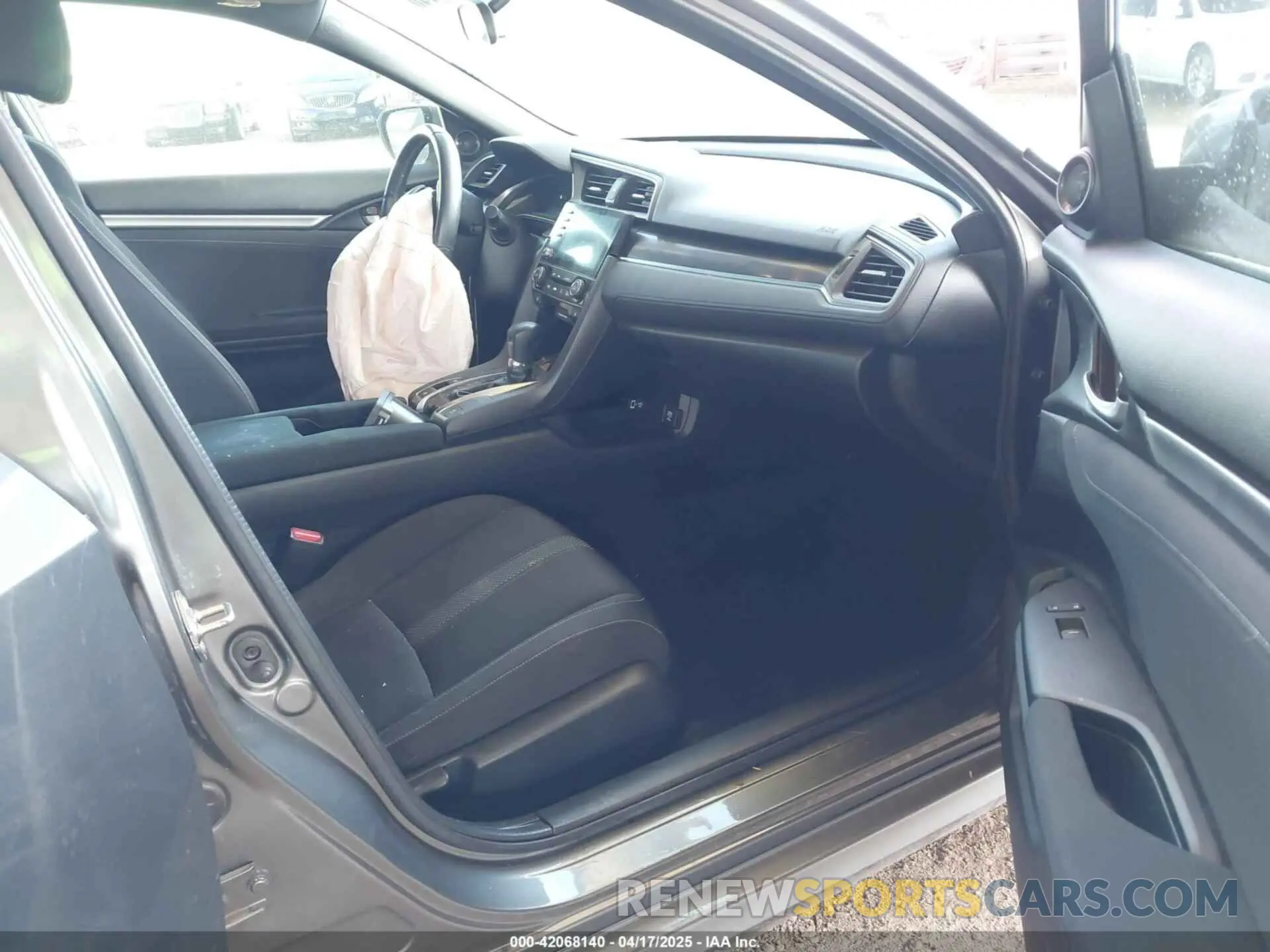 5 Photograph of a damaged car SHHFK7H66LU221192 HONDA CIVIC 2020