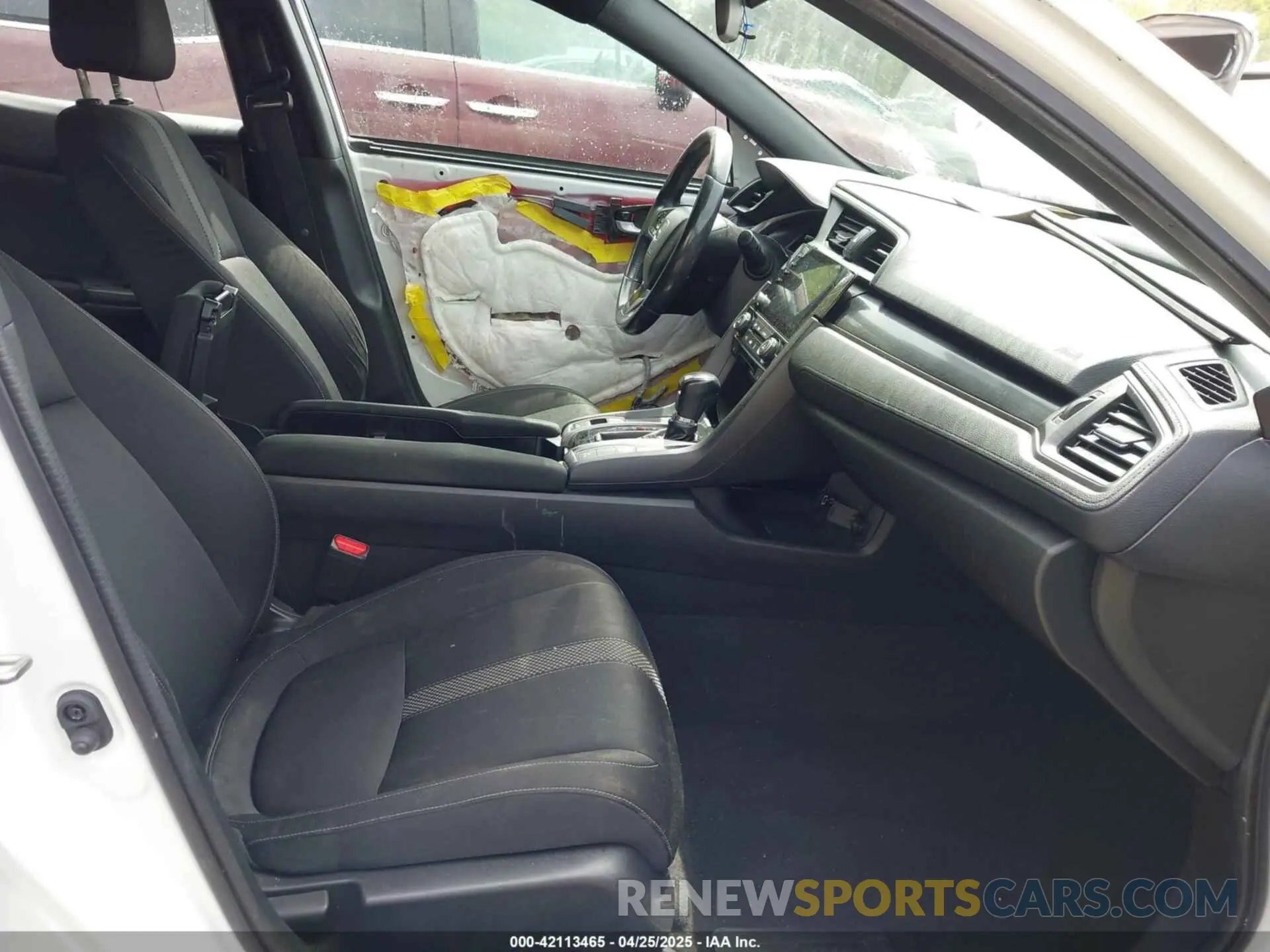 5 Photograph of a damaged car SHHFK7H66LU416404 HONDA CIVIC 2020