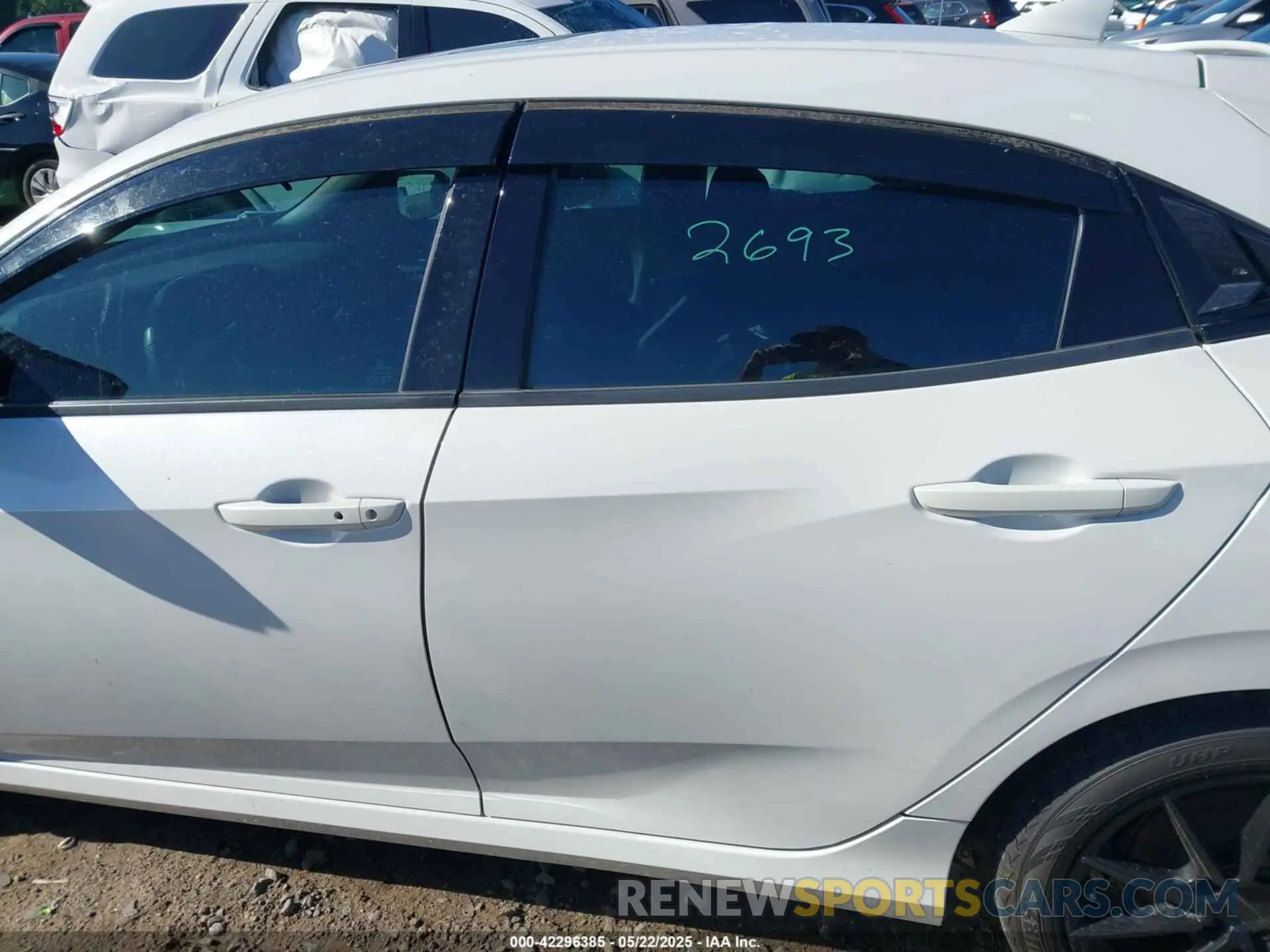 14 Photograph of a damaged car SHHFK7H68LU209786 HONDA CIVIC 2020