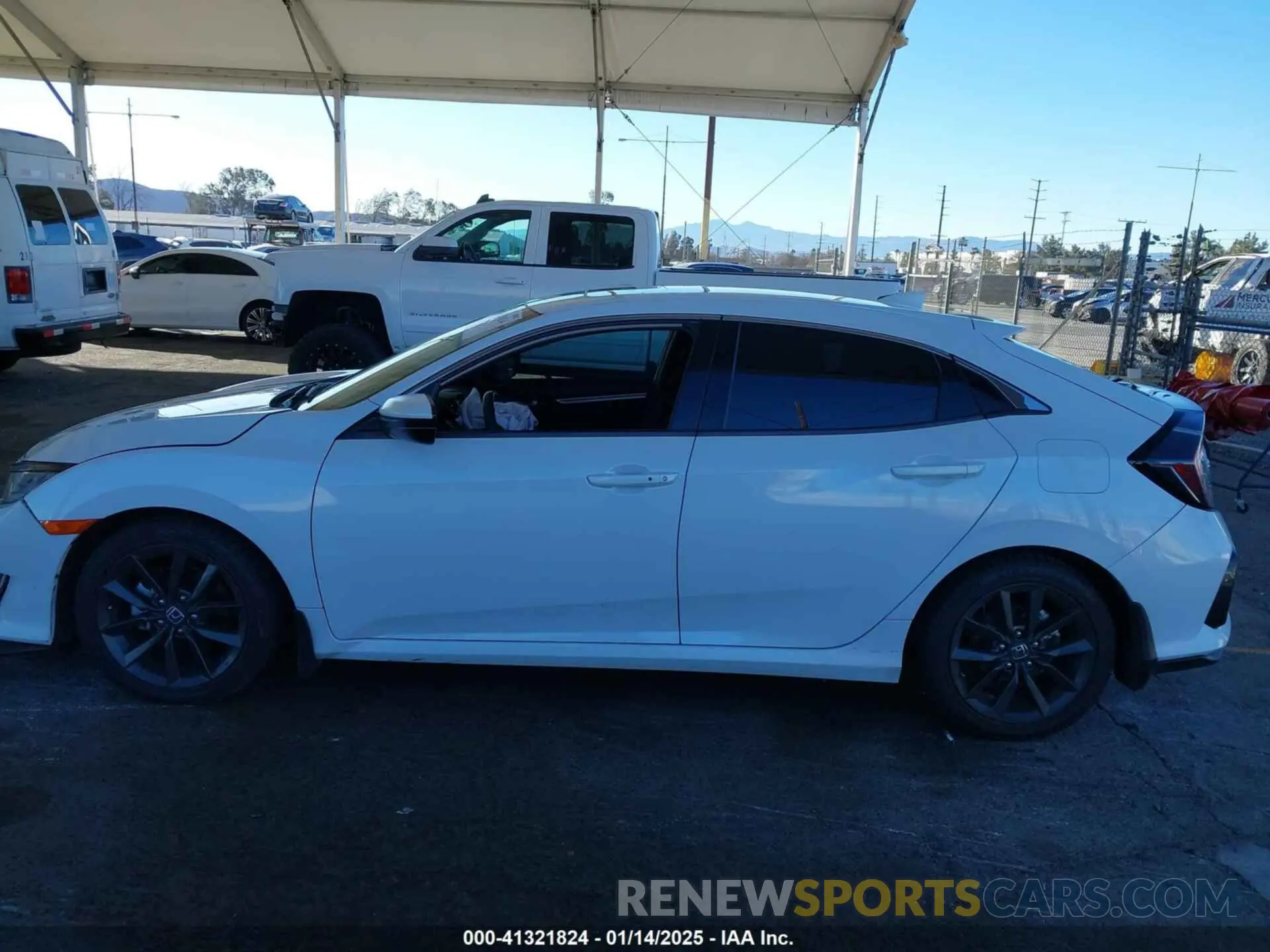 15 Photograph of a damaged car SHHFK7H68LU403721 HONDA CIVIC 2020