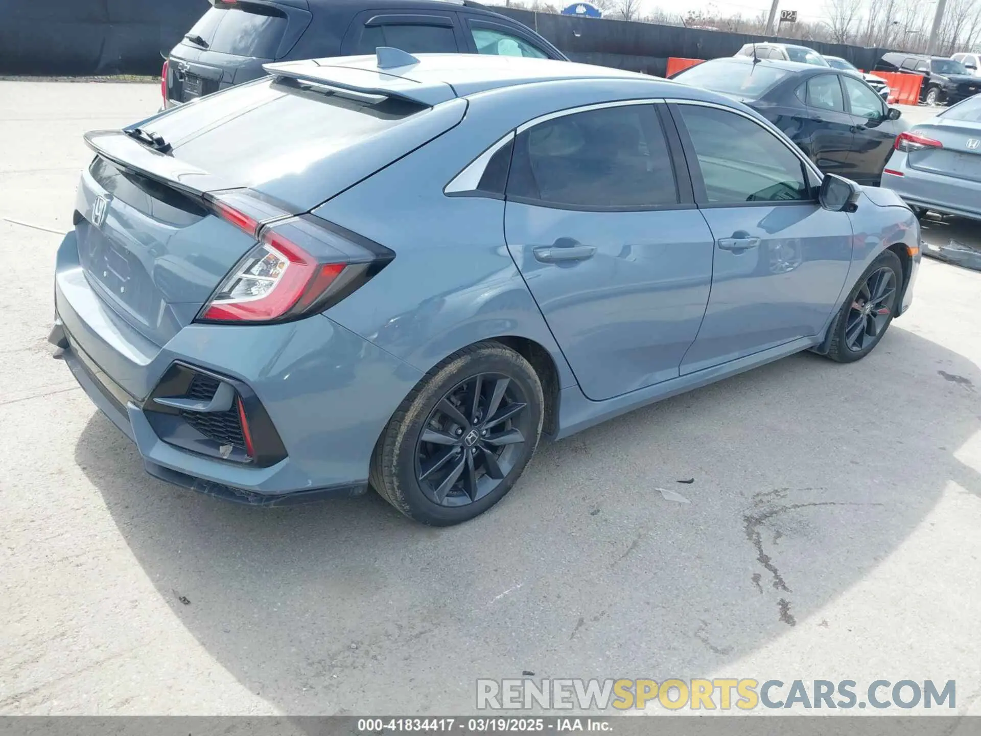 4 Photograph of a damaged car SHHFK7H69LU208162 HONDA CIVIC 2020
