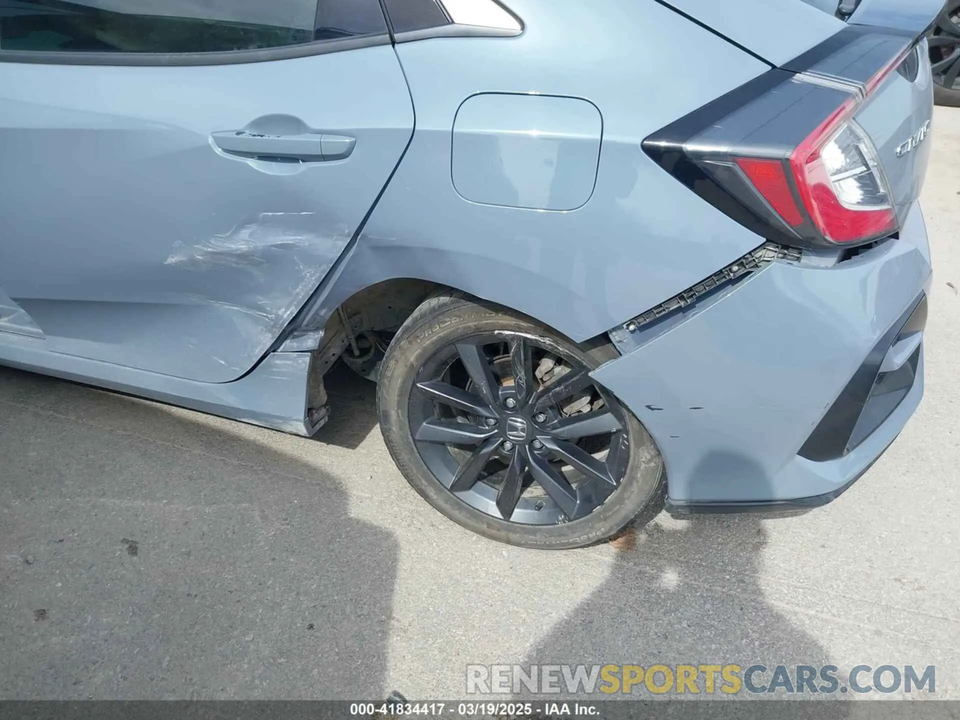 6 Photograph of a damaged car SHHFK7H69LU208162 HONDA CIVIC 2020