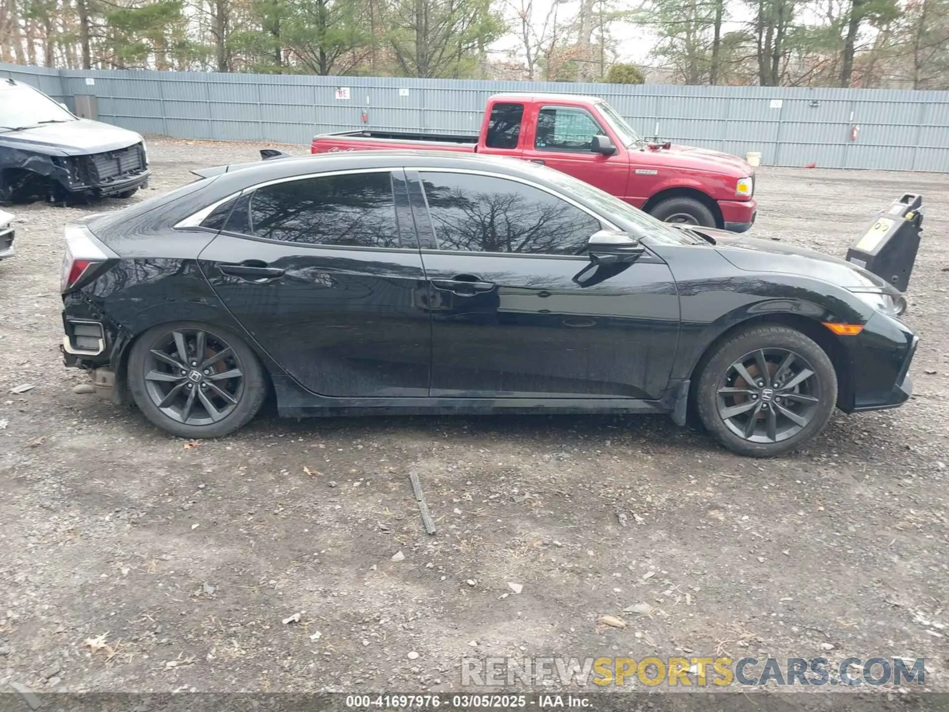 13 Photograph of a damaged car SHHFK7H69LU419118 HONDA CIVIC 2020