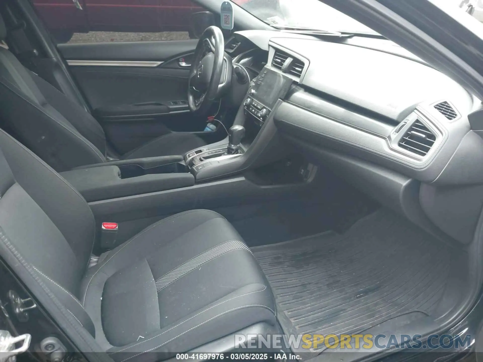 5 Photograph of a damaged car SHHFK7H69LU419118 HONDA CIVIC 2020
