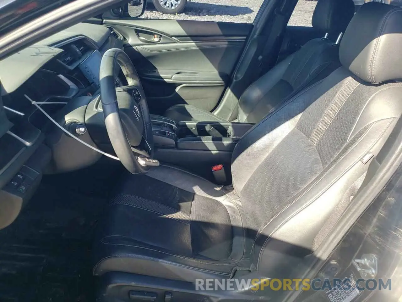 7 Photograph of a damaged car SHHFK7H82LU211602 HONDA CIVIC 2020