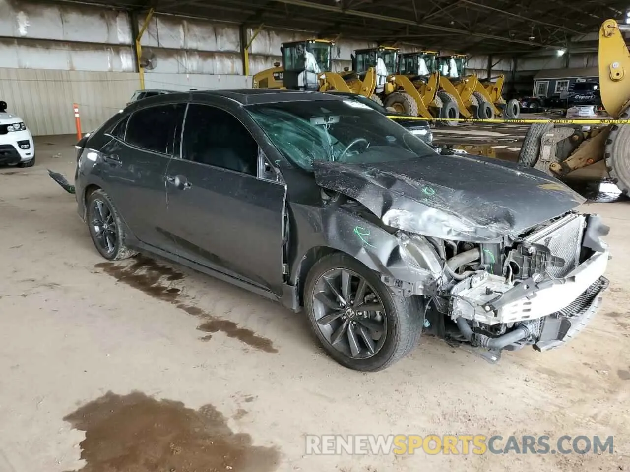 4 Photograph of a damaged car SHHFK7H83LU221572 HONDA CIVIC 2020
