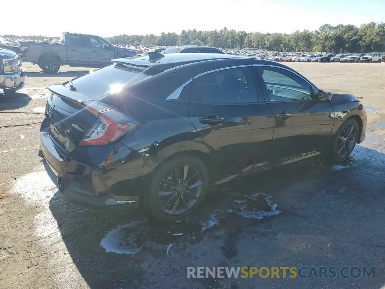3 Photograph of a damaged car SHHFK7H86LU219055 HONDA CIVIC 2020