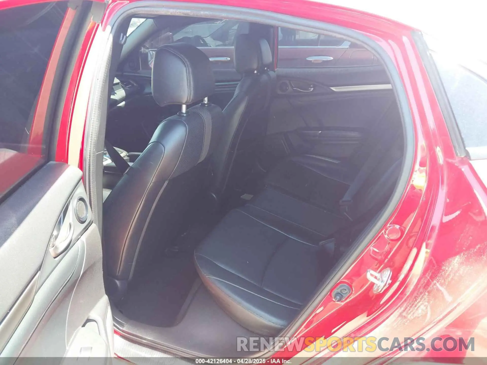 8 Photograph of a damaged car SHHFK7H87LU411293 HONDA CIVIC 2020