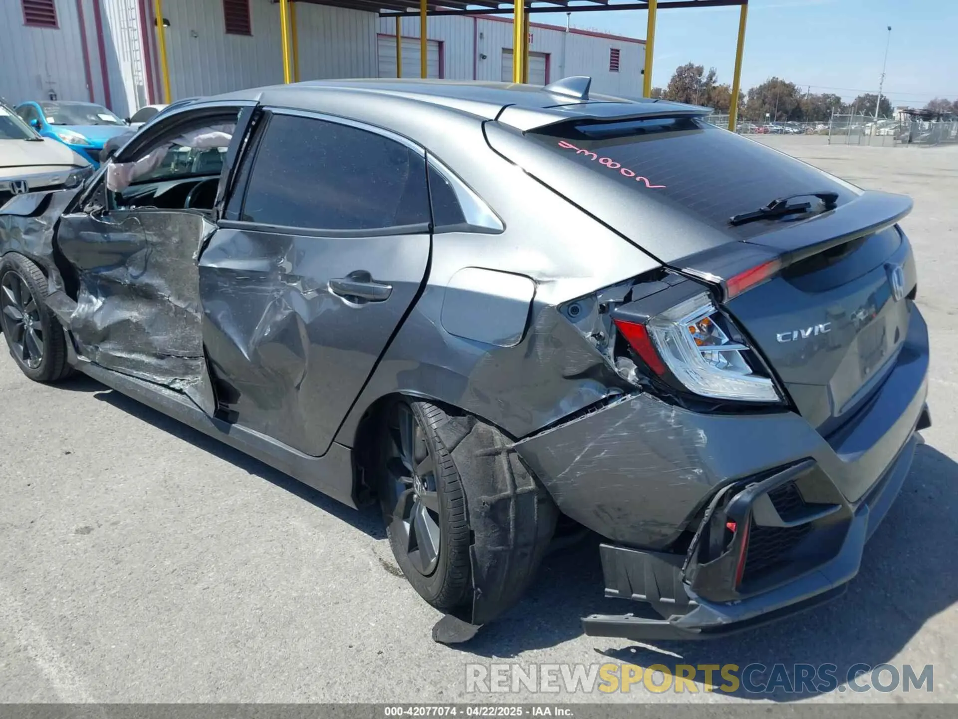 6 Photograph of a damaged car SHHFK7H88LU414008 HONDA CIVIC 2020