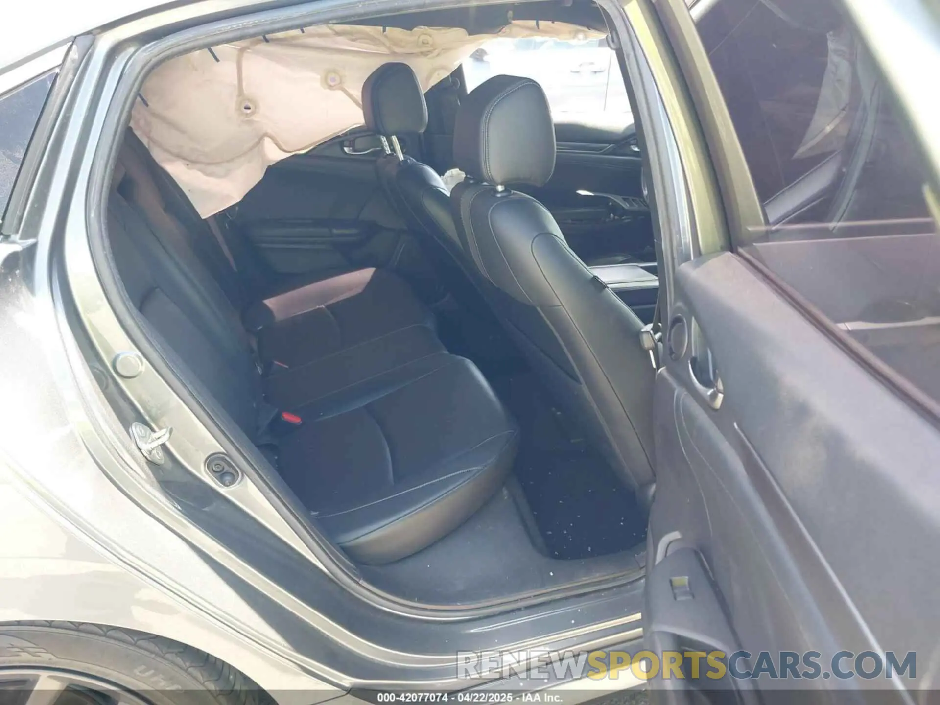 8 Photograph of a damaged car SHHFK7H88LU414008 HONDA CIVIC 2020