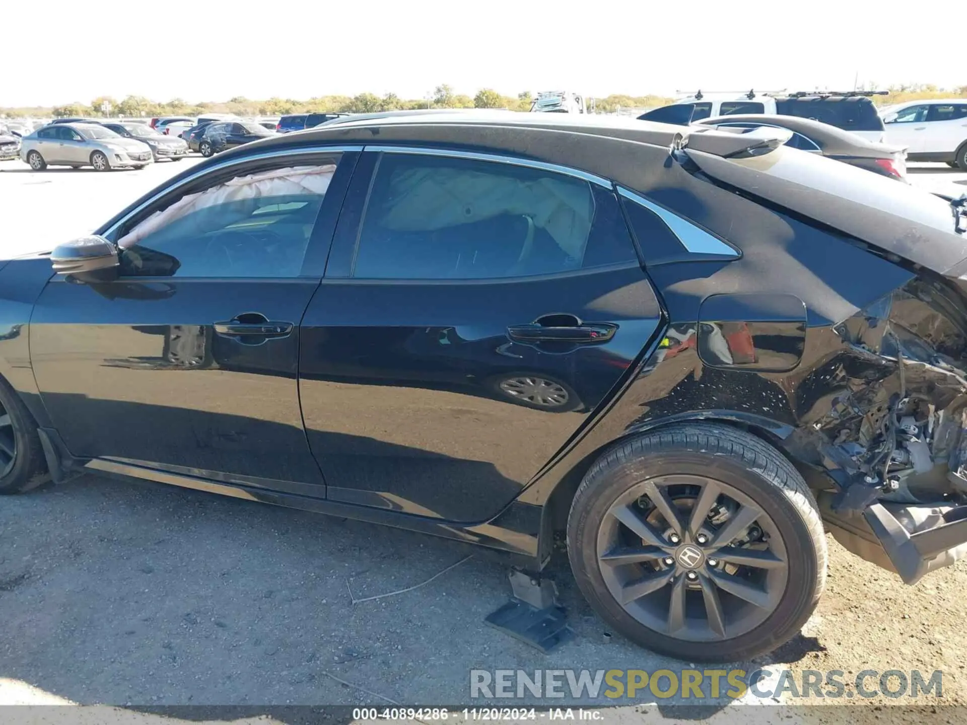 14 Photograph of a damaged car SHHFK7H89LU204906 HONDA CIVIC 2020