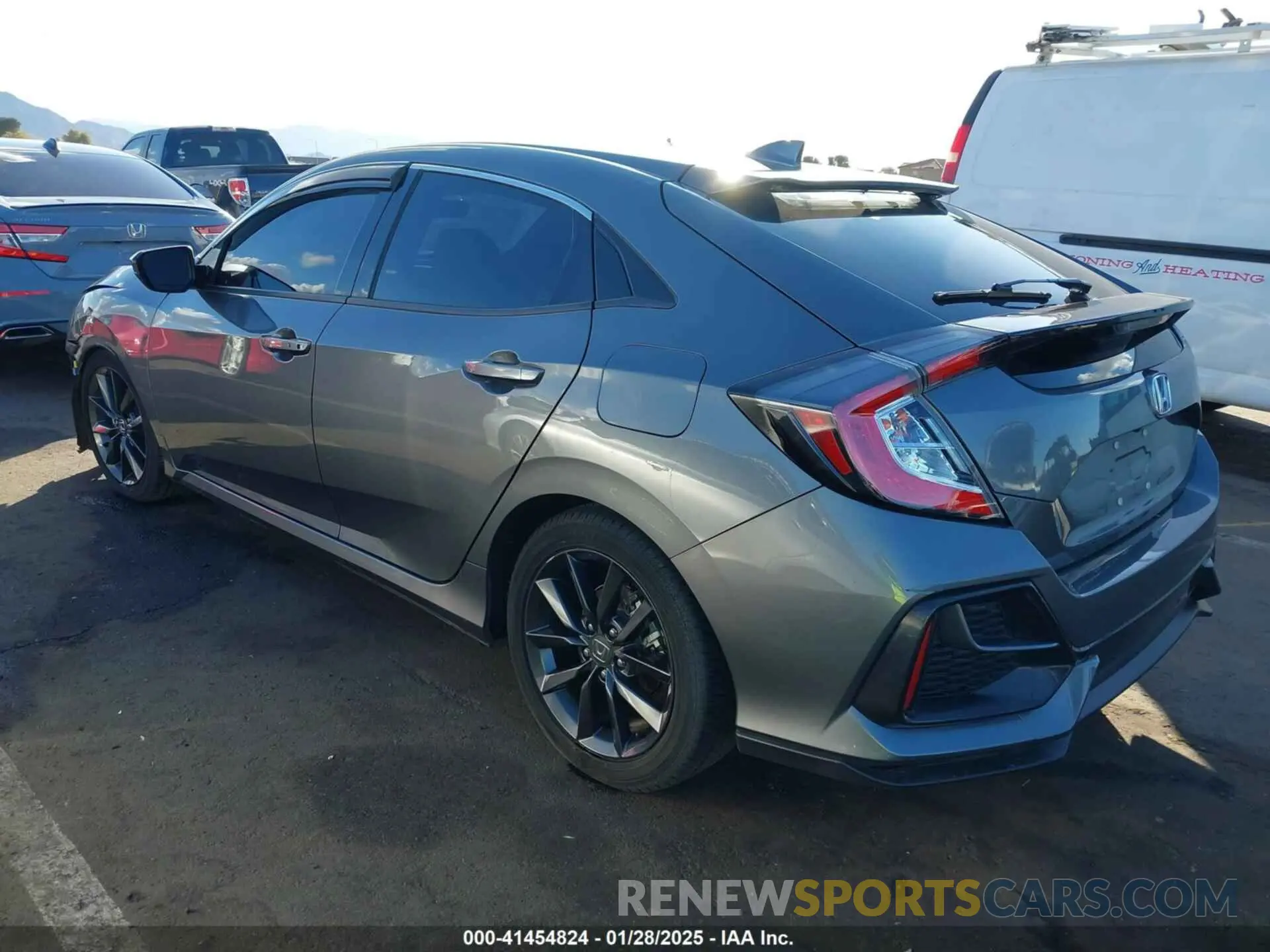 3 Photograph of a damaged car SHHFK7H89LU418214 HONDA CIVIC 2020