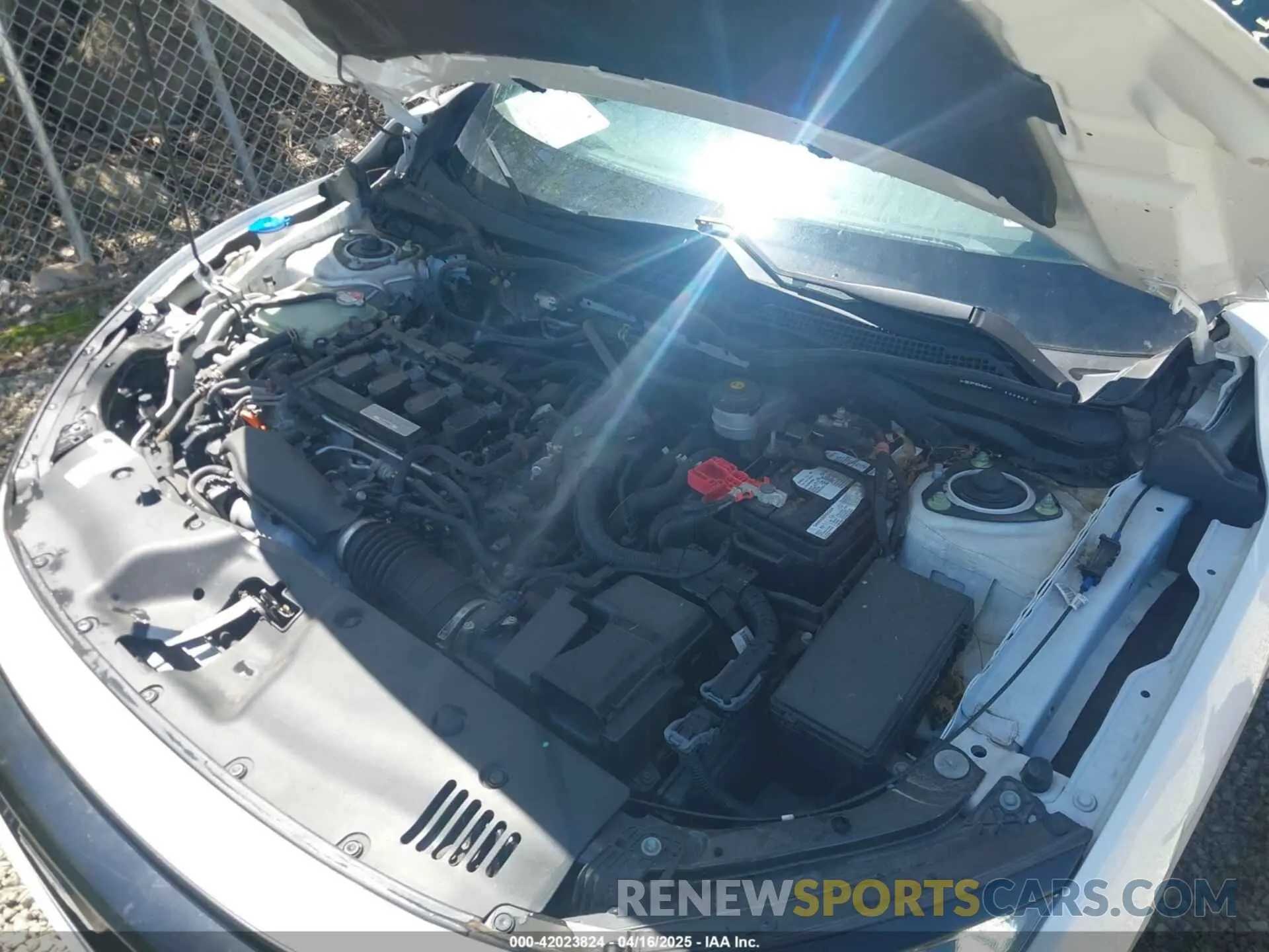10 Photograph of a damaged car SHHFK7H92LU210782 HONDA CIVIC 2020