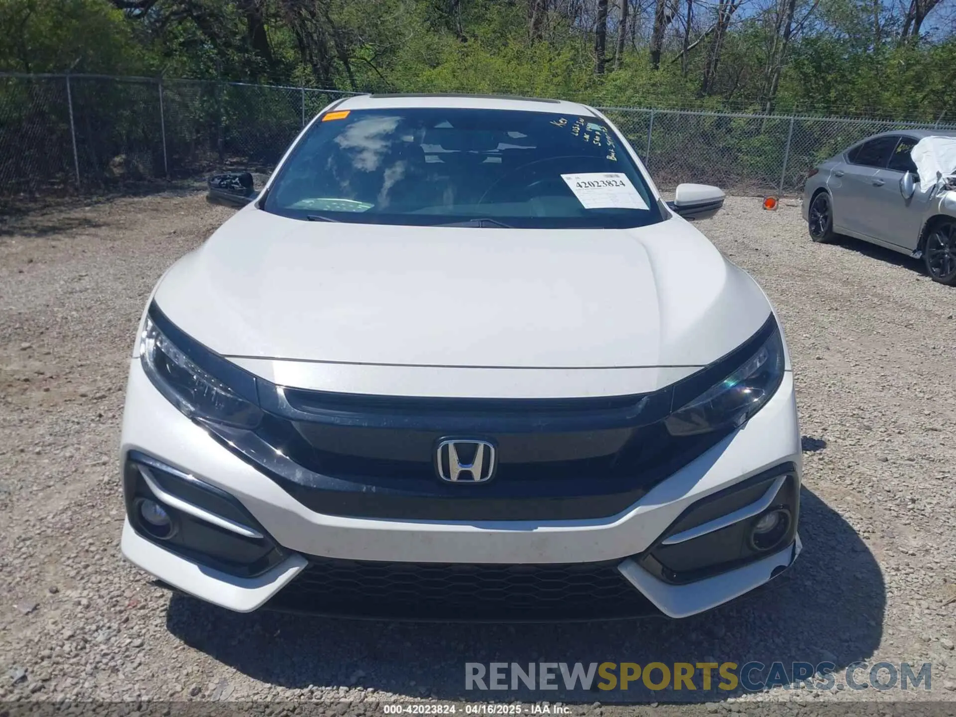 12 Photograph of a damaged car SHHFK7H92LU210782 HONDA CIVIC 2020