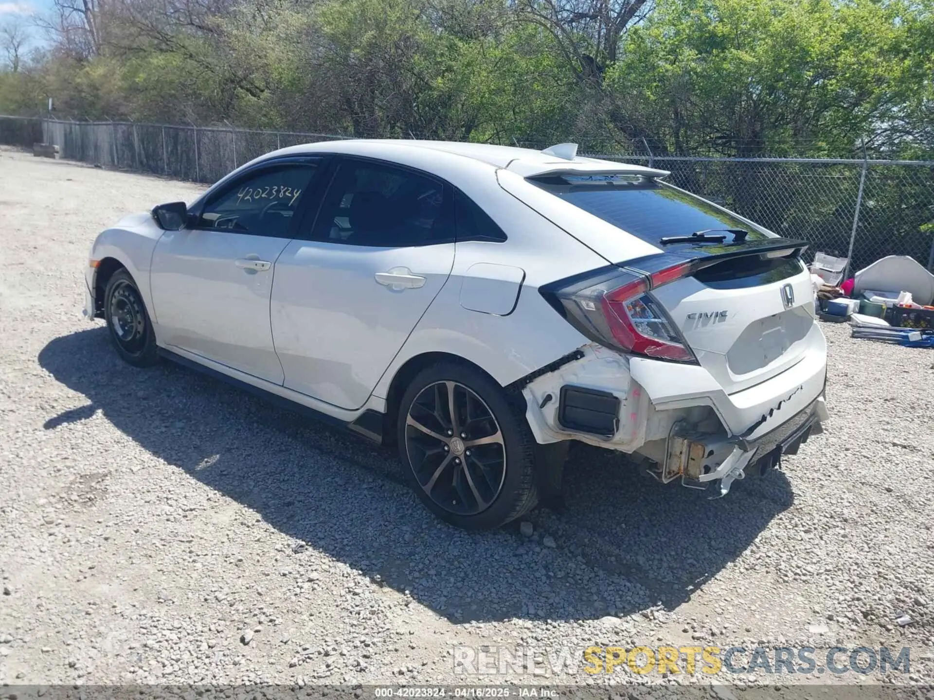 3 Photograph of a damaged car SHHFK7H92LU210782 HONDA CIVIC 2020