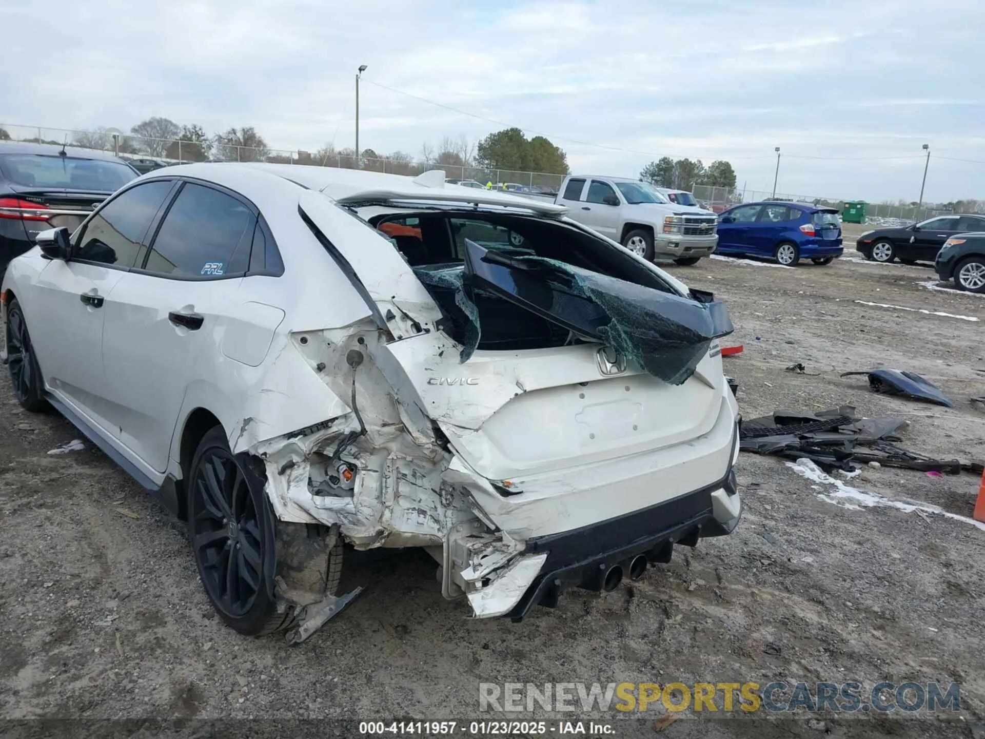 6 Photograph of a damaged car SHHFK7H93LU209172 HONDA CIVIC 2020