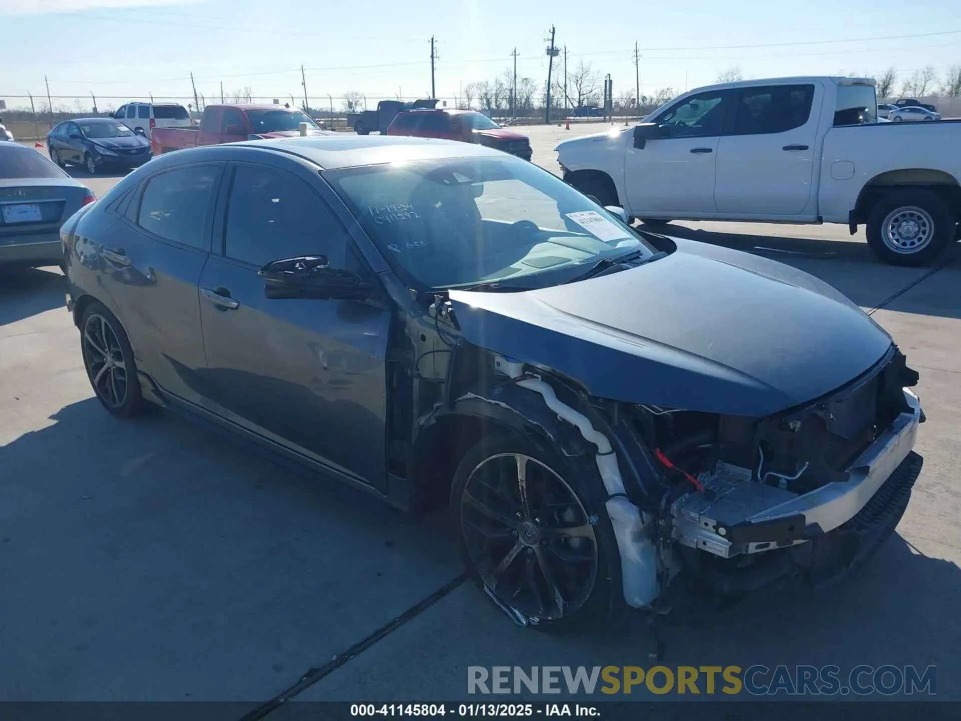 1 Photograph of a damaged car SHHFK7H95LU217273 HONDA CIVIC 2020