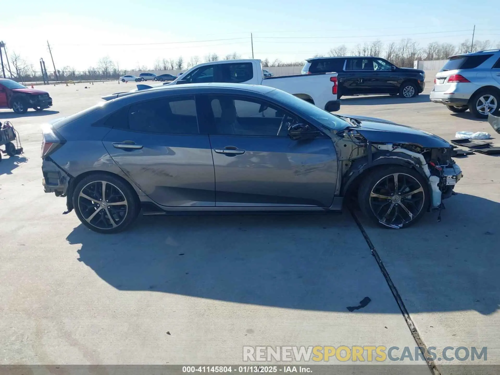 12 Photograph of a damaged car SHHFK7H95LU217273 HONDA CIVIC 2020
