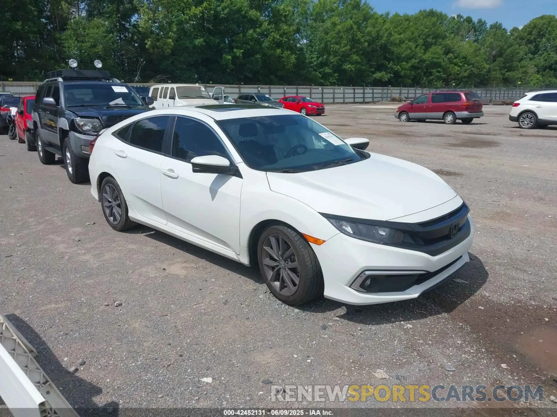 1 Photograph of a damaged car 19XFC1F30ME011439 HONDA CIVIC 2021