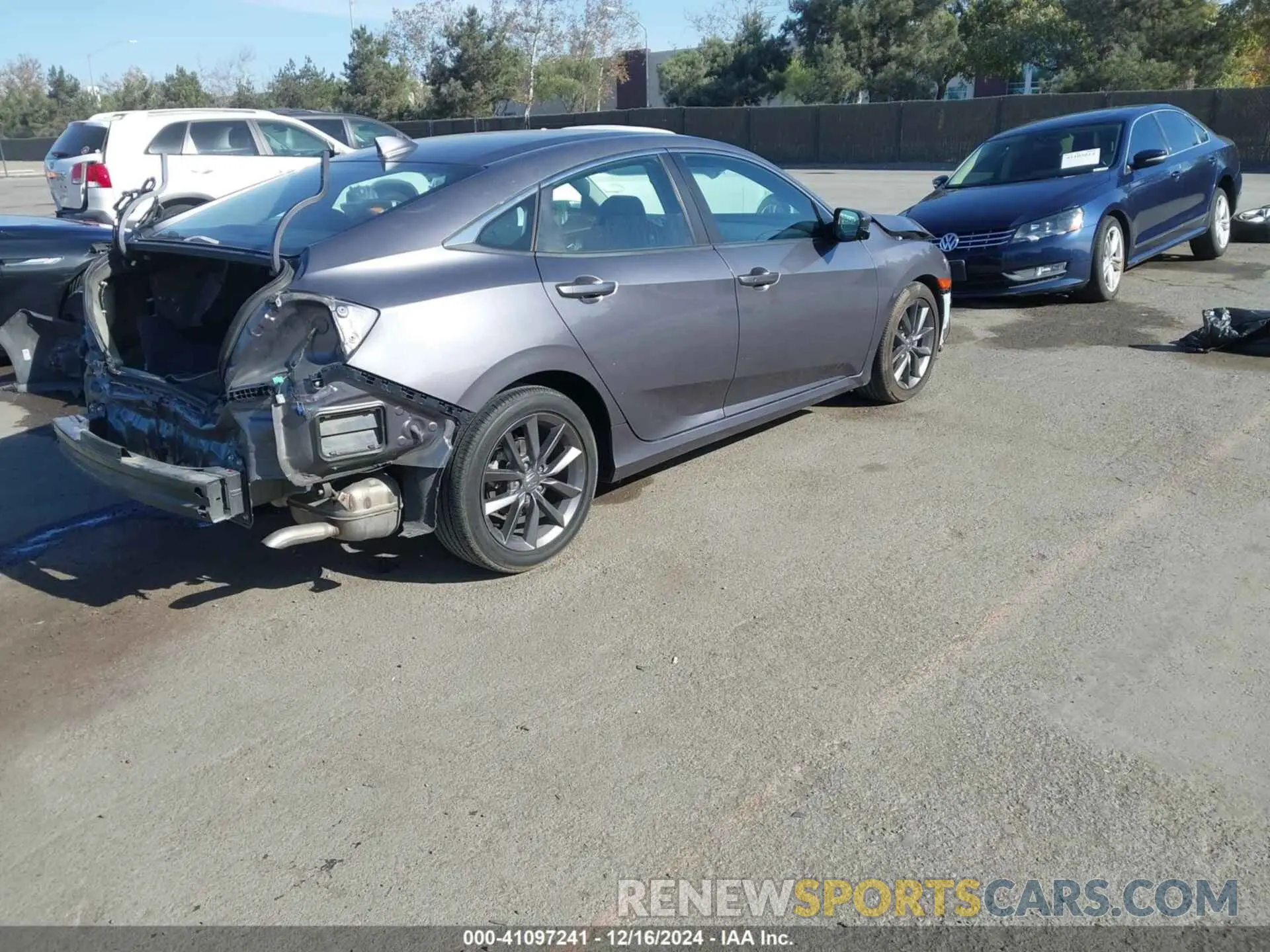 4 Photograph of a damaged car 19XFC1F30ME206537 HONDA CIVIC 2021