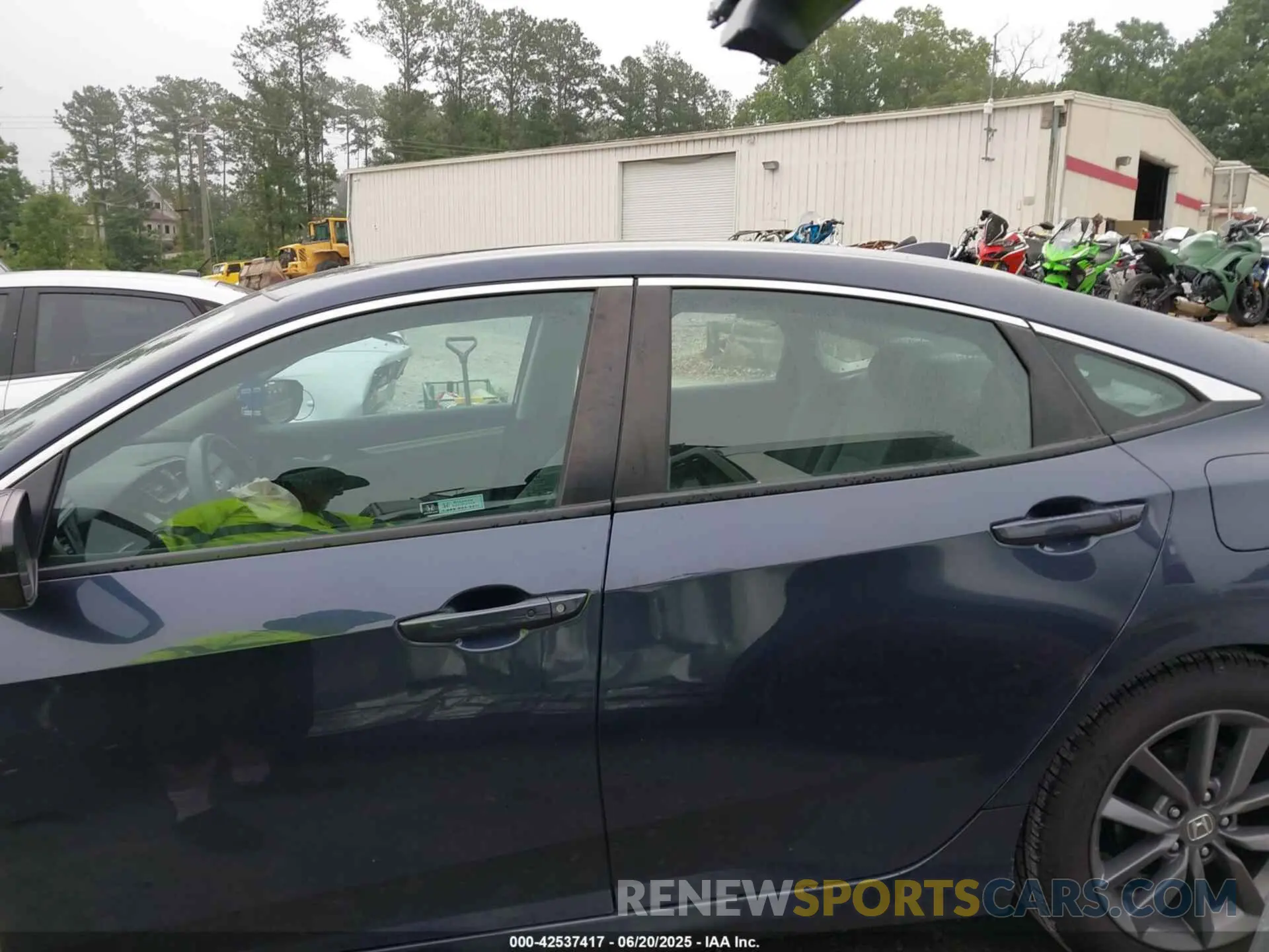 15 Photograph of a damaged car 19XFC1F30ME206702 HONDA CIVIC 2021