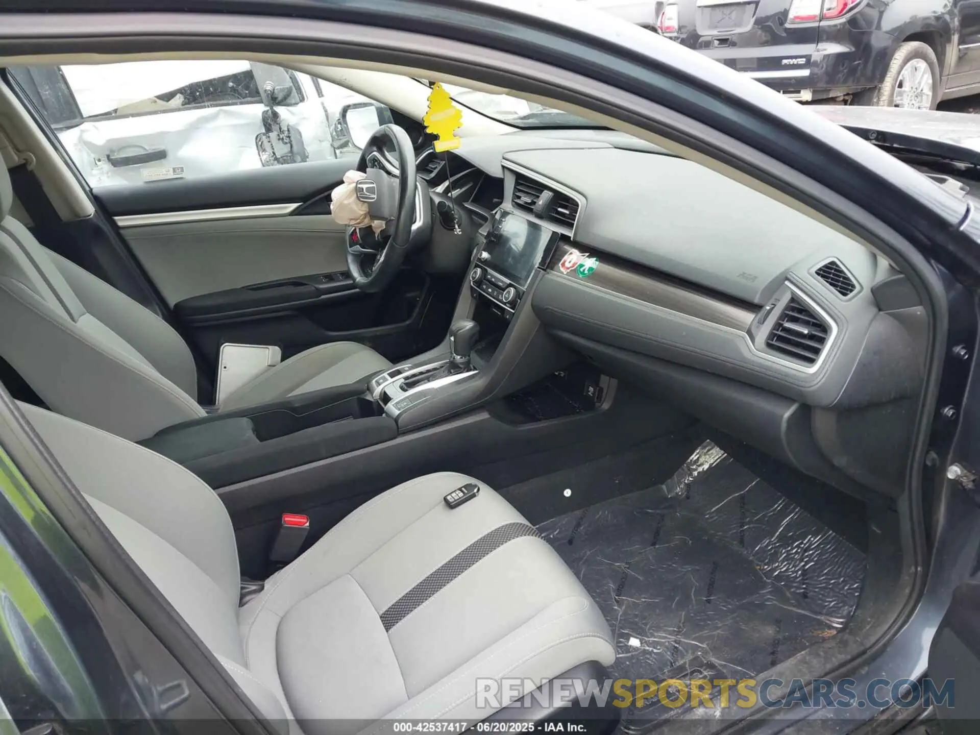5 Photograph of a damaged car 19XFC1F30ME206702 HONDA CIVIC 2021