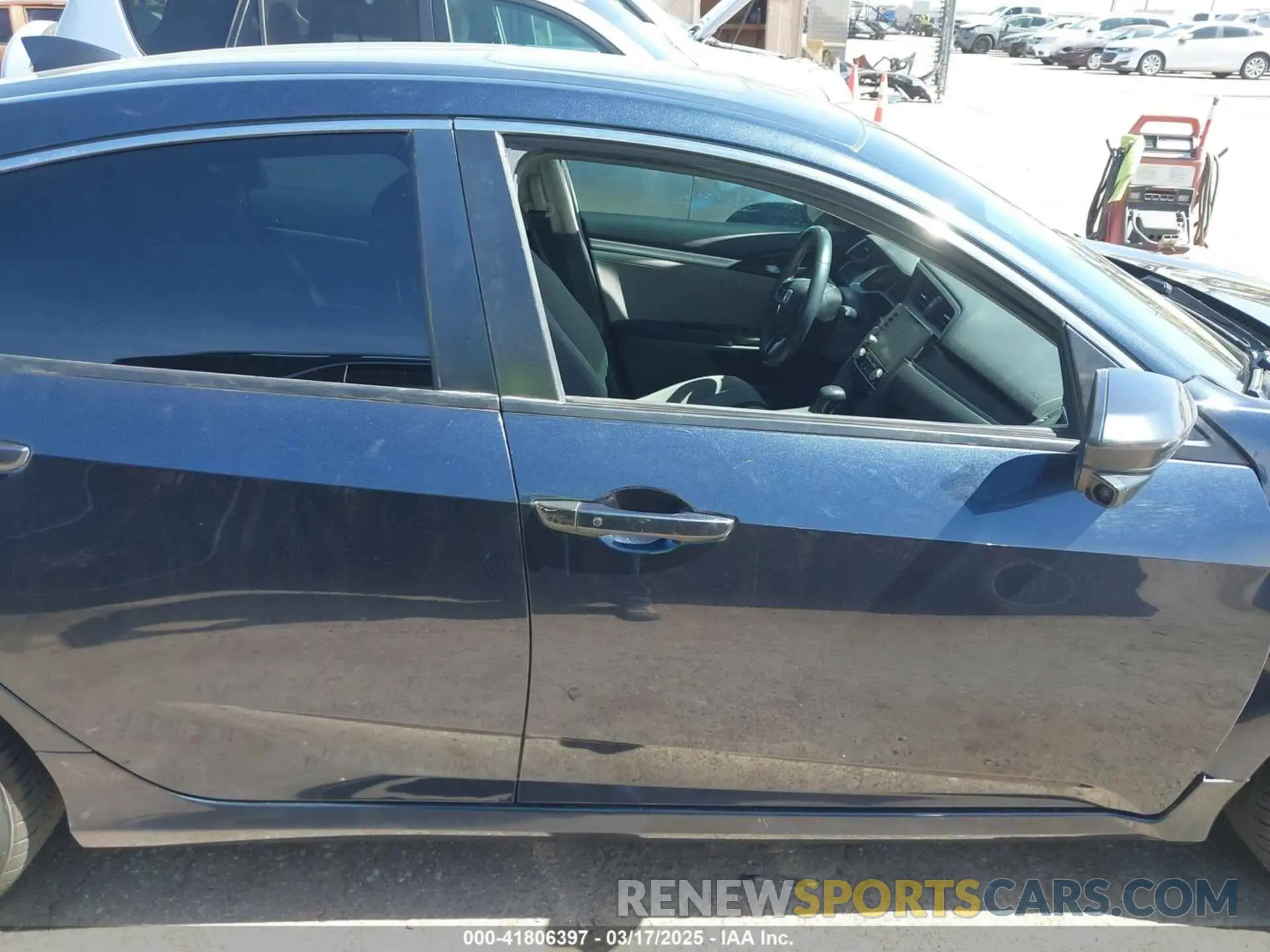 12 Photograph of a damaged car 19XFC1F31ME006041 HONDA CIVIC 2021