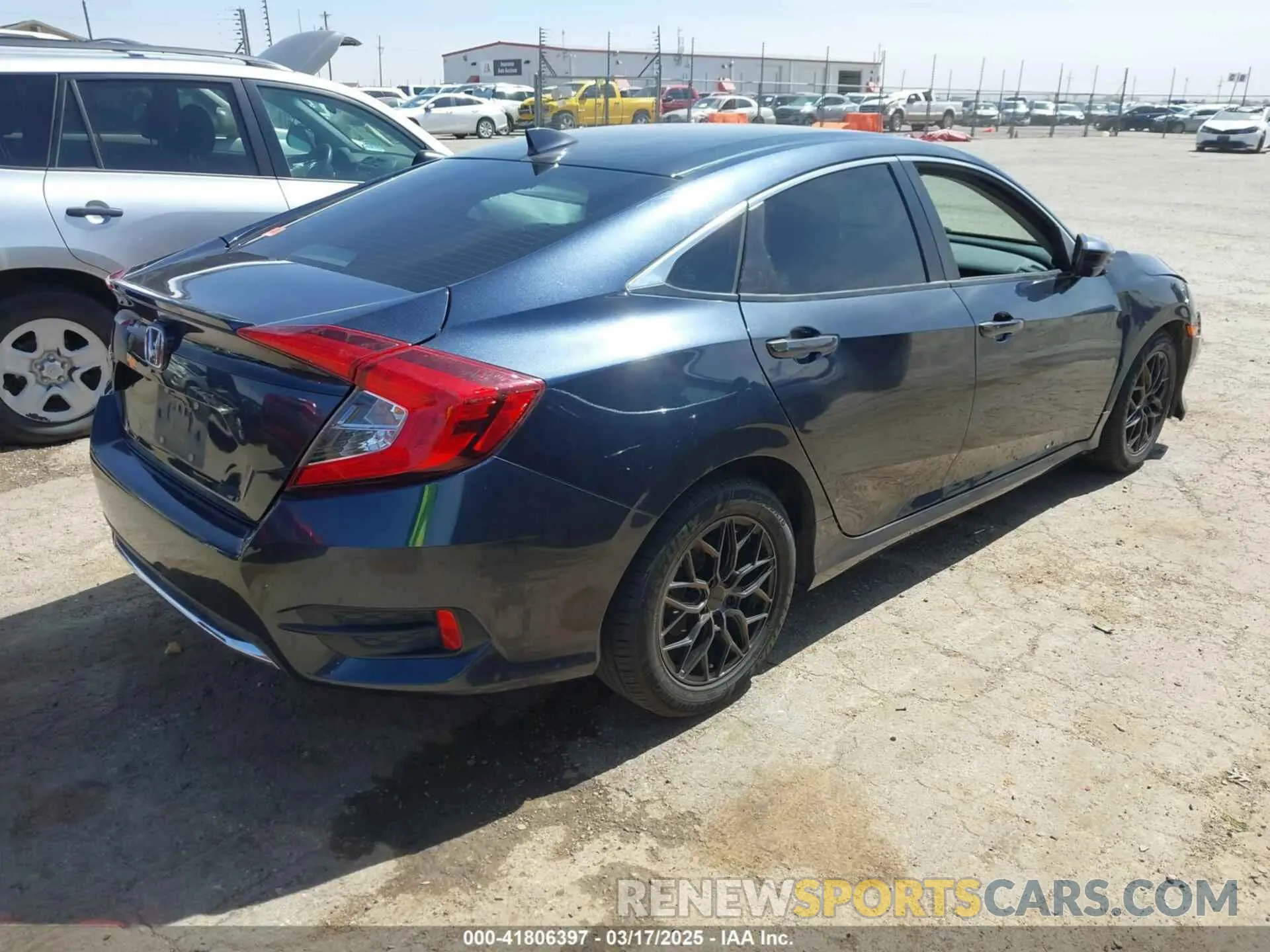 4 Photograph of a damaged car 19XFC1F31ME006041 HONDA CIVIC 2021