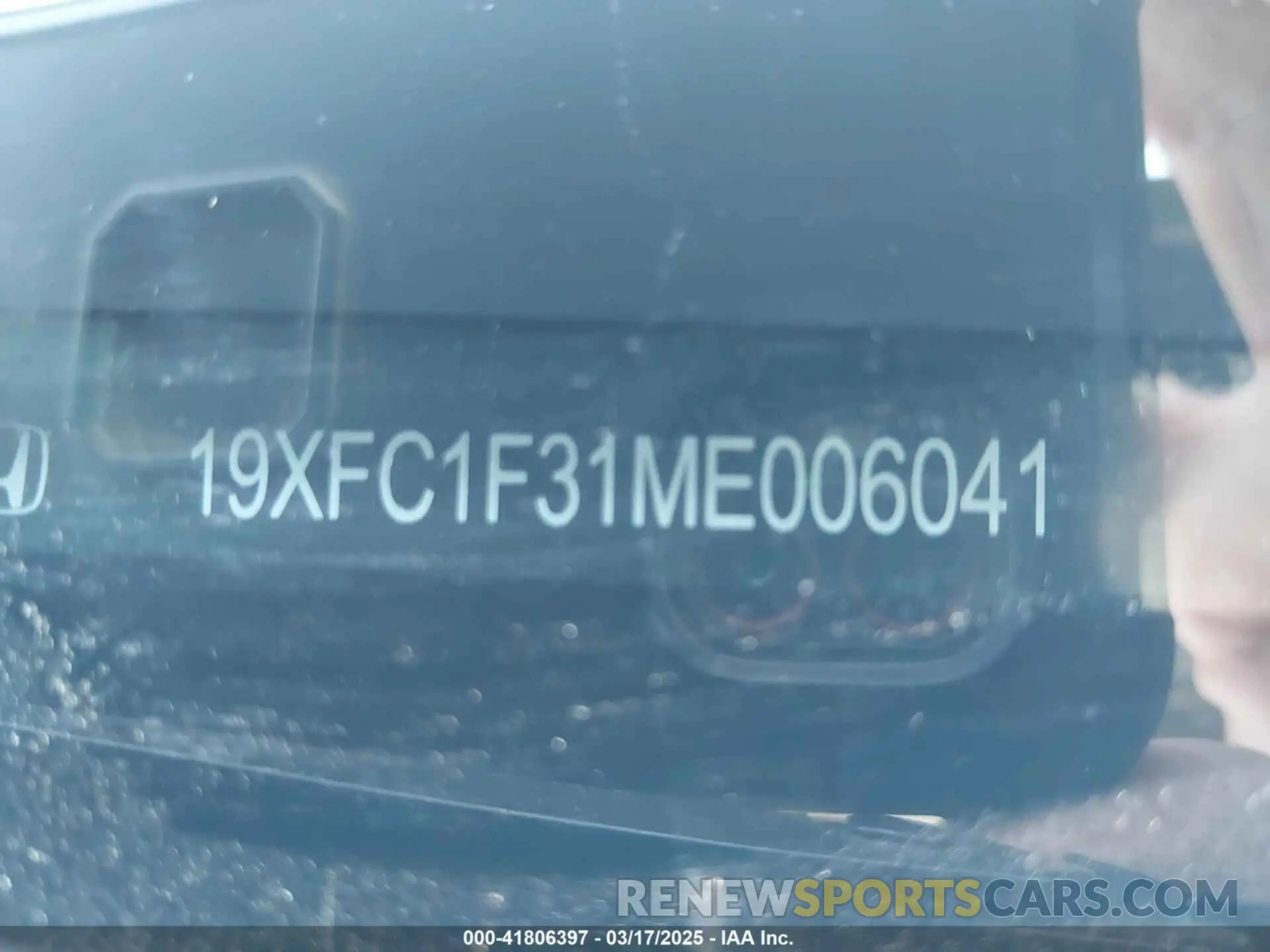 9 Photograph of a damaged car 19XFC1F31ME006041 HONDA CIVIC 2021