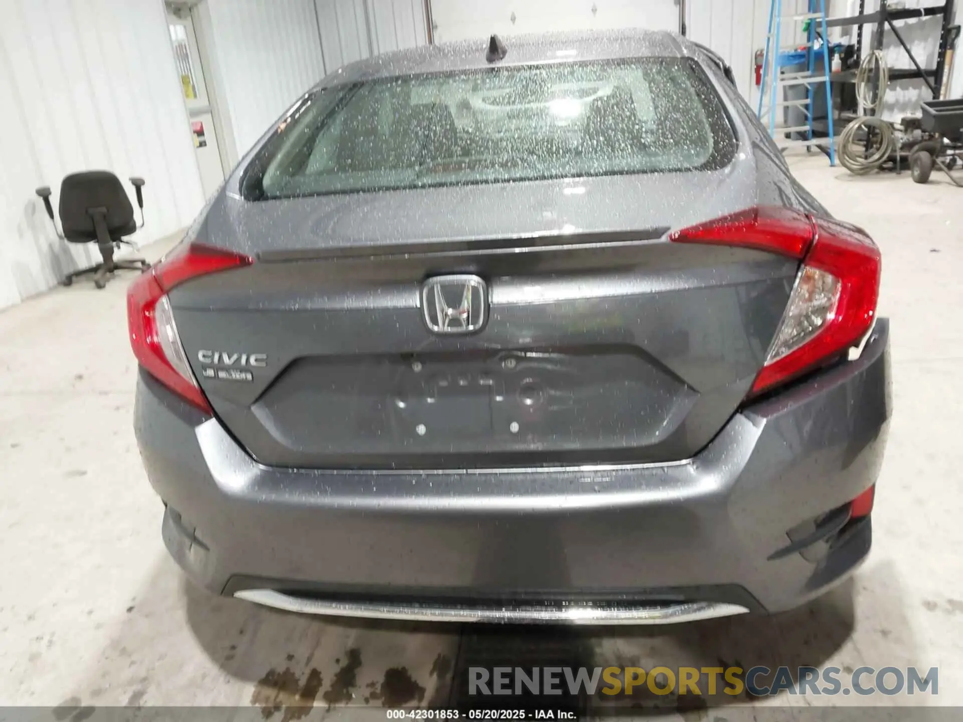 16 Photograph of a damaged car 19XFC1F33ME009751 HONDA CIVIC 2021