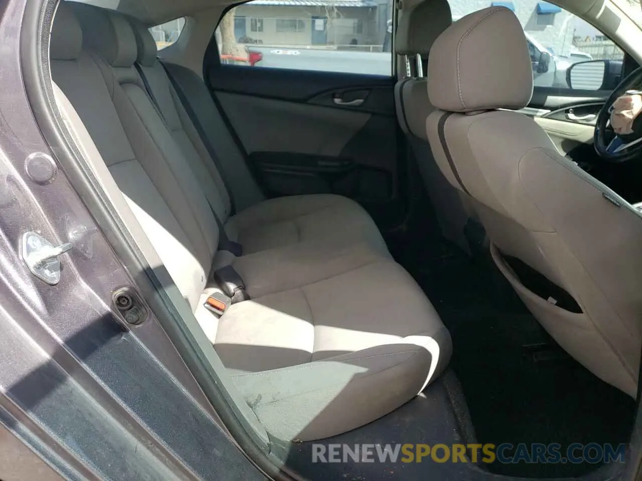 11 Photograph of a damaged car 19XFC1F36ME002731 HONDA CIVIC 2021