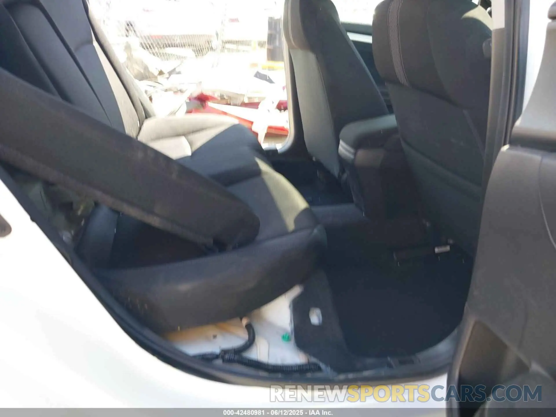 8 Photograph of a damaged car 19XFC1F38ME205751 HONDA CIVIC 2021