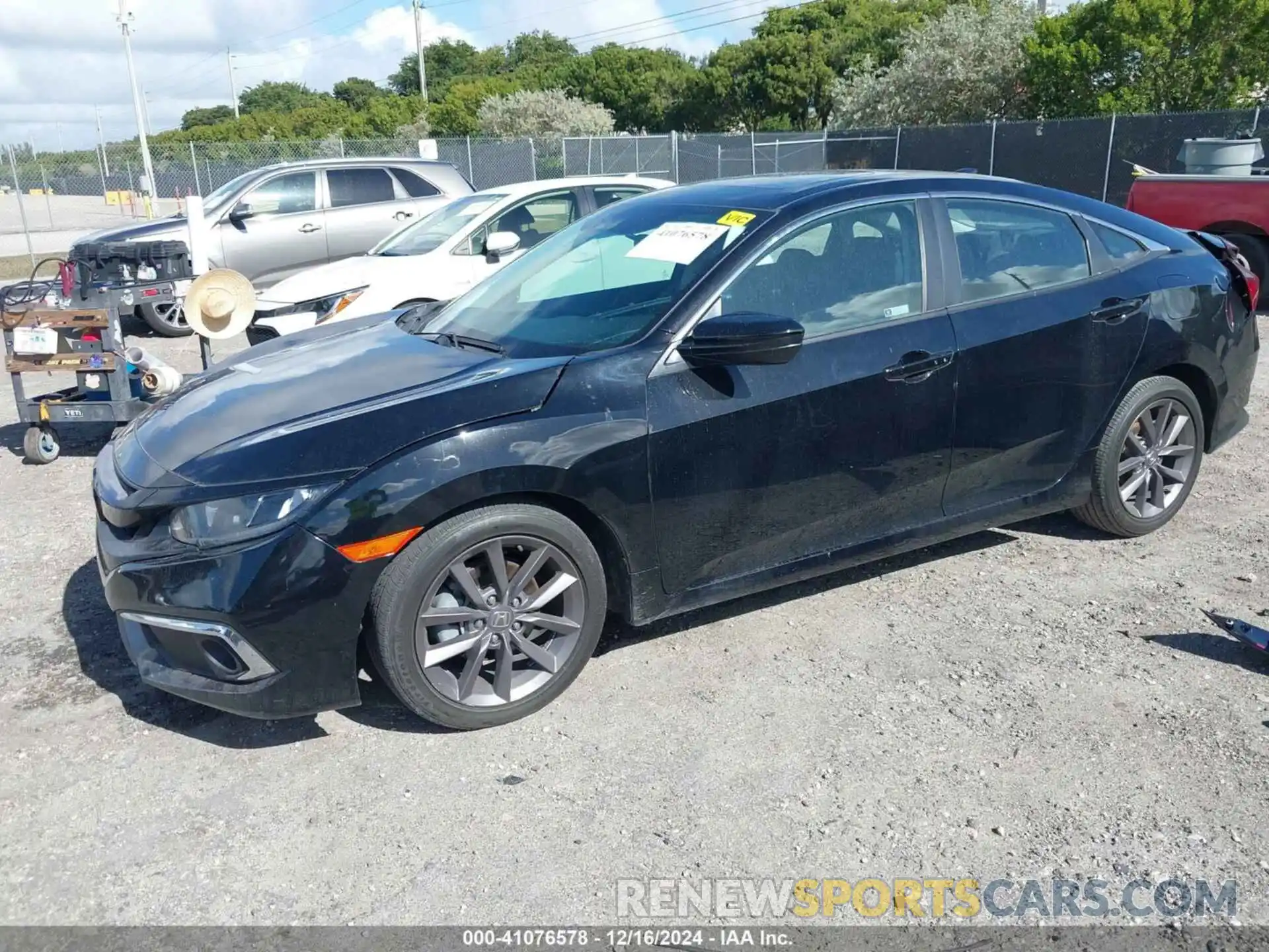 2 Photograph of a damaged car 19XFC1F39ME002366 HONDA CIVIC 2021