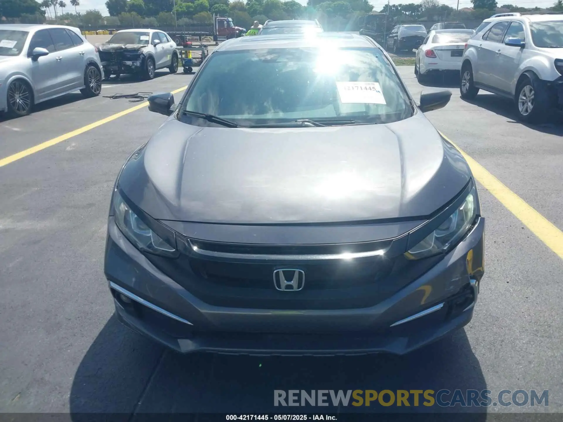 12 Photograph of a damaged car 19XFC1F39ME014128 HONDA CIVIC 2021