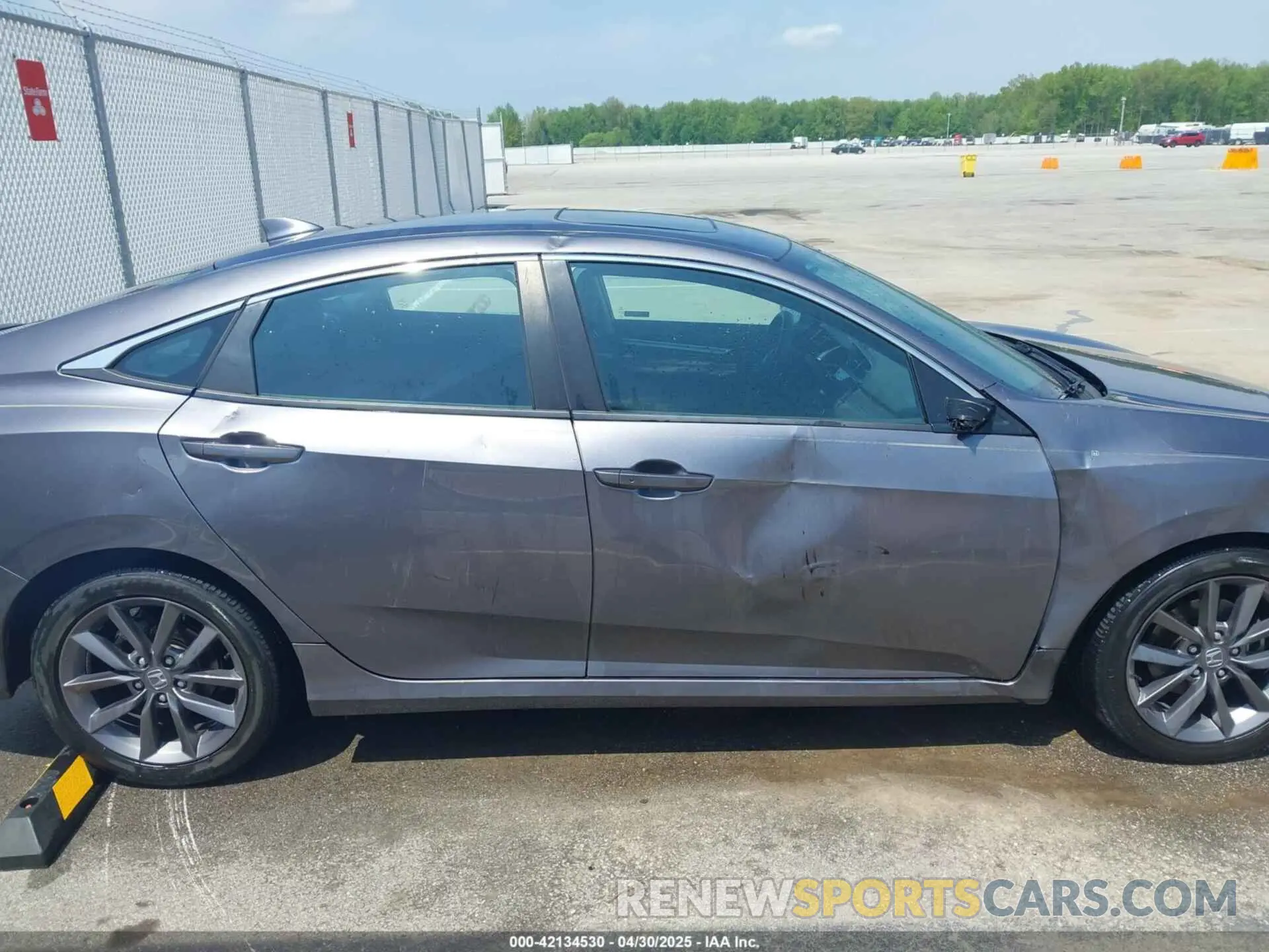 14 Photograph of a damaged car 19XFC1F3XME009794 HONDA CIVIC 2021