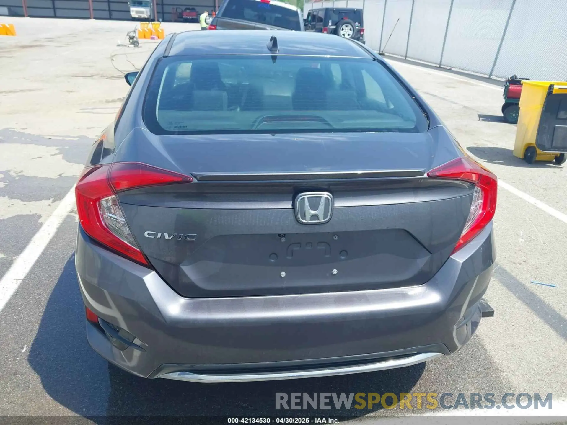 17 Photograph of a damaged car 19XFC1F3XME009794 HONDA CIVIC 2021