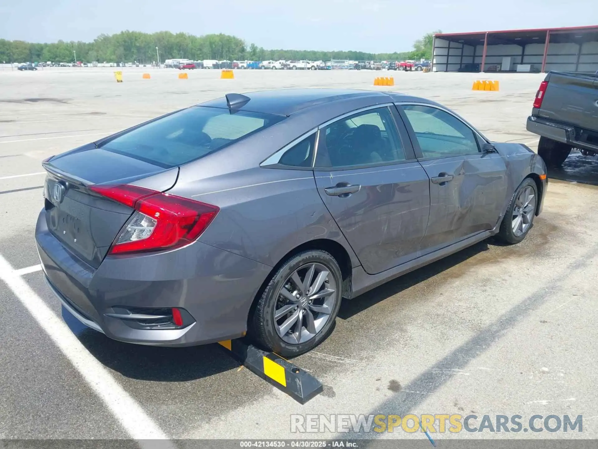 4 Photograph of a damaged car 19XFC1F3XME009794 HONDA CIVIC 2021