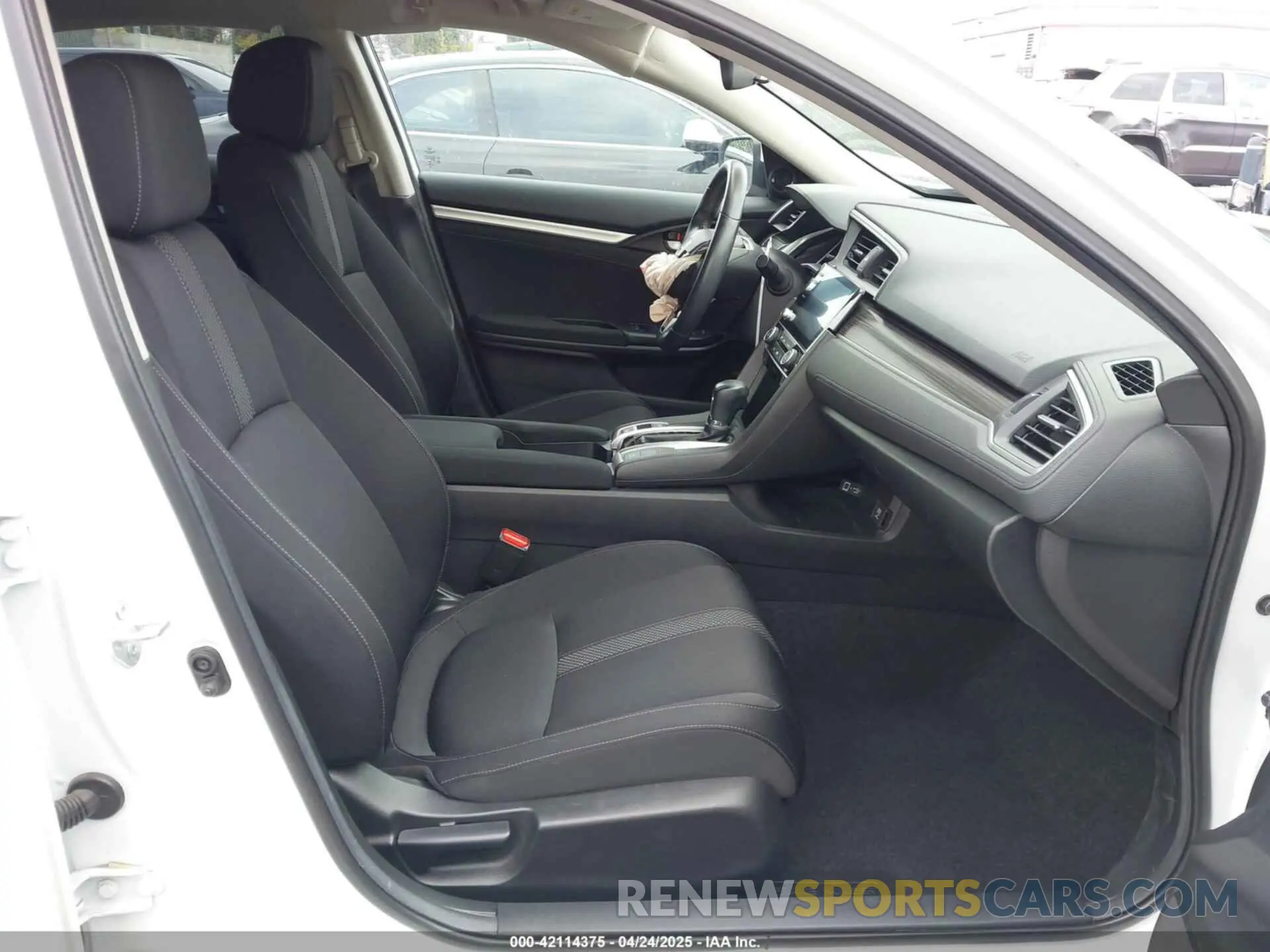 5 Photograph of a damaged car 19XFC1F3XME203726 HONDA CIVIC 2021