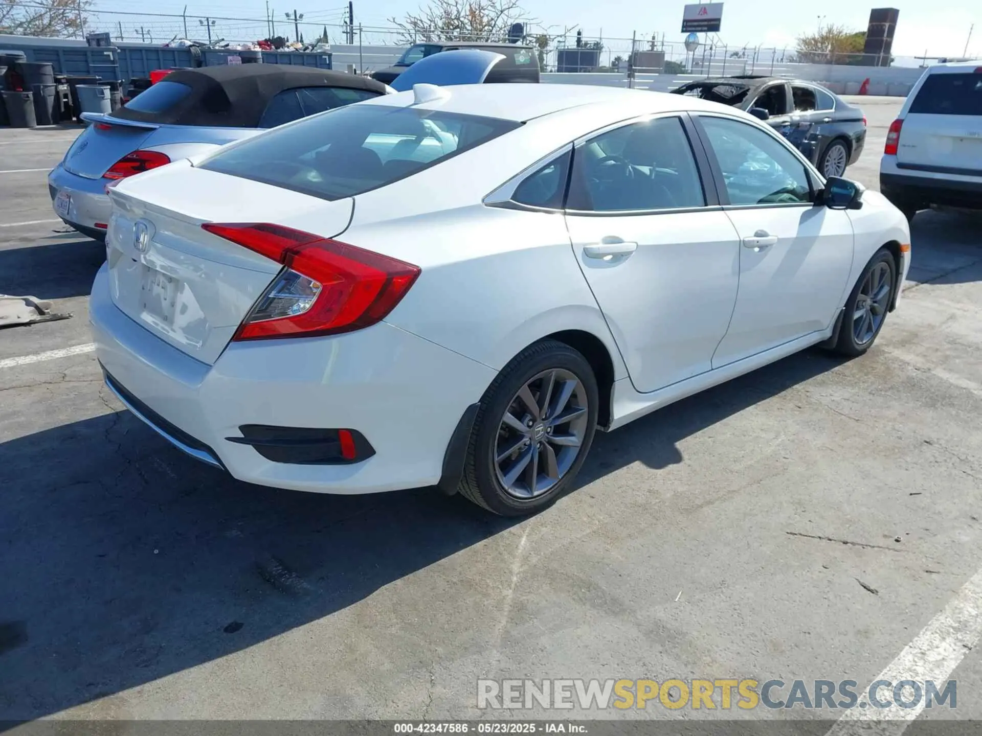 4 Photograph of a damaged car 19XFC1F73ME202145 HONDA CIVIC 2021