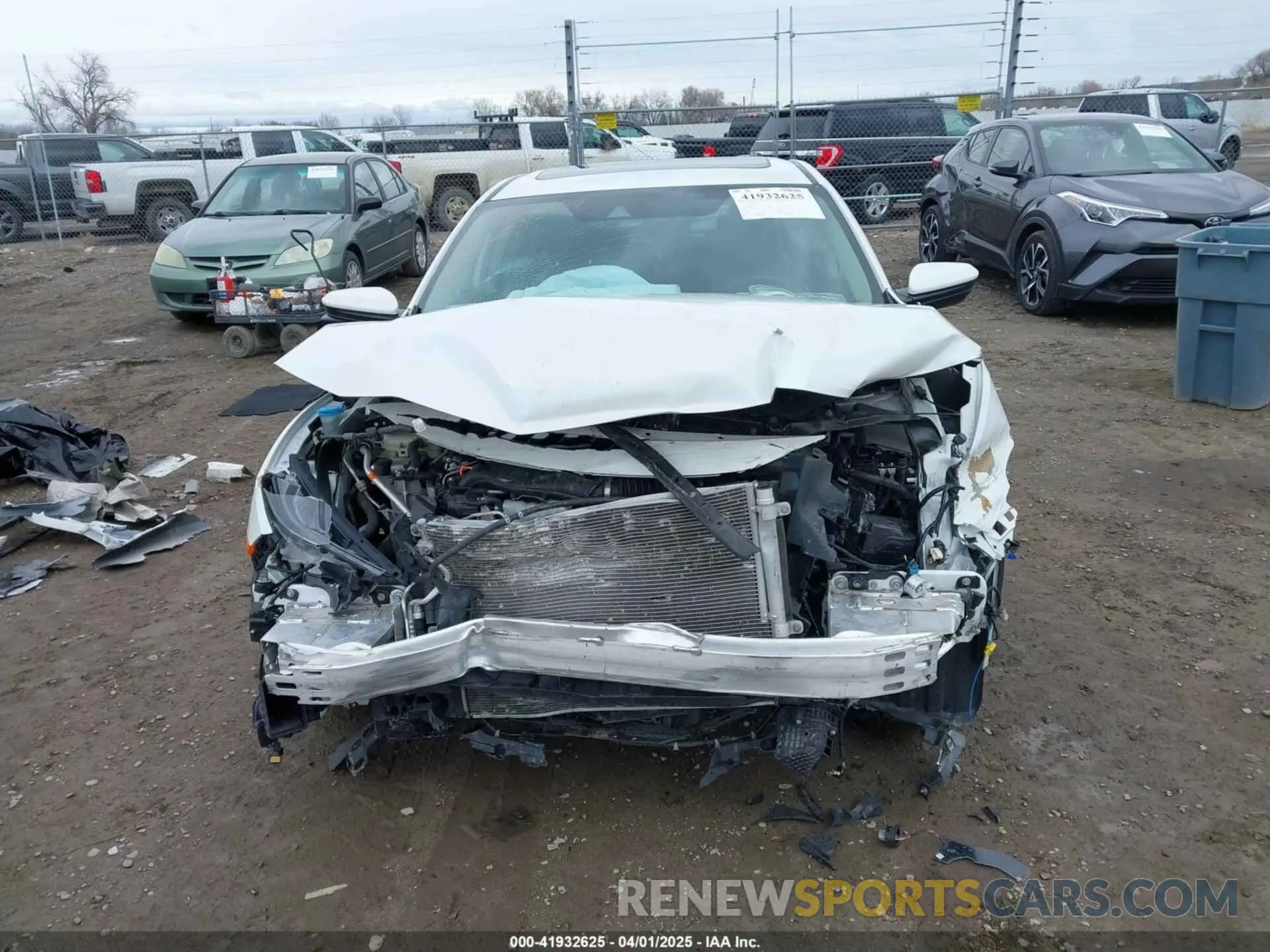 13 Photograph of a damaged car 19XFC1F7XME005554 HONDA CIVIC 2021