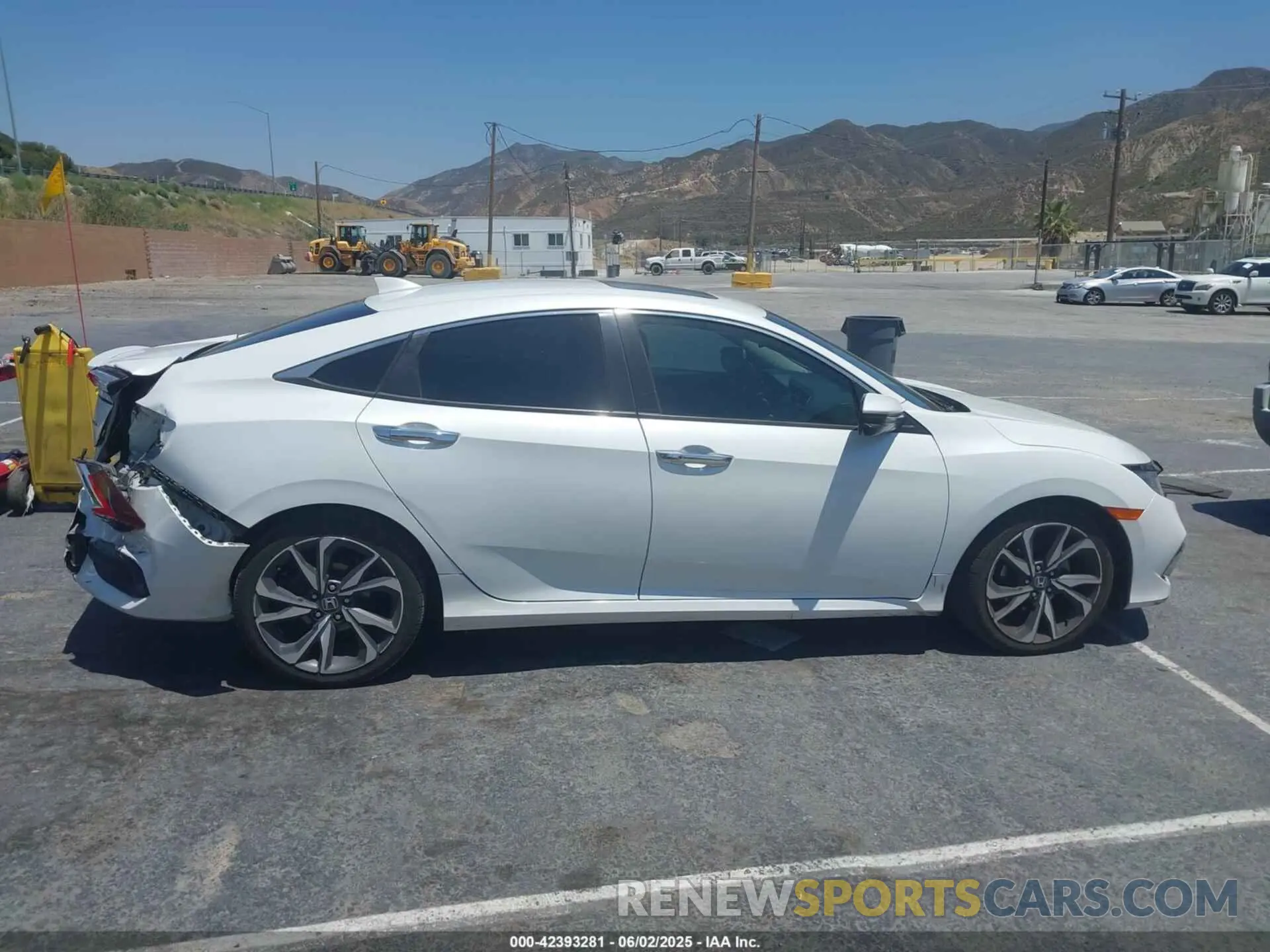 13 Photograph of a damaged car 19XFC1F95ME202228 HONDA CIVIC 2021