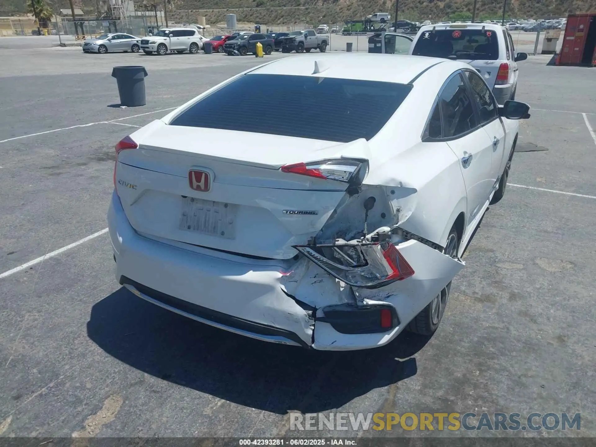 4 Photograph of a damaged car 19XFC1F95ME202228 HONDA CIVIC 2021