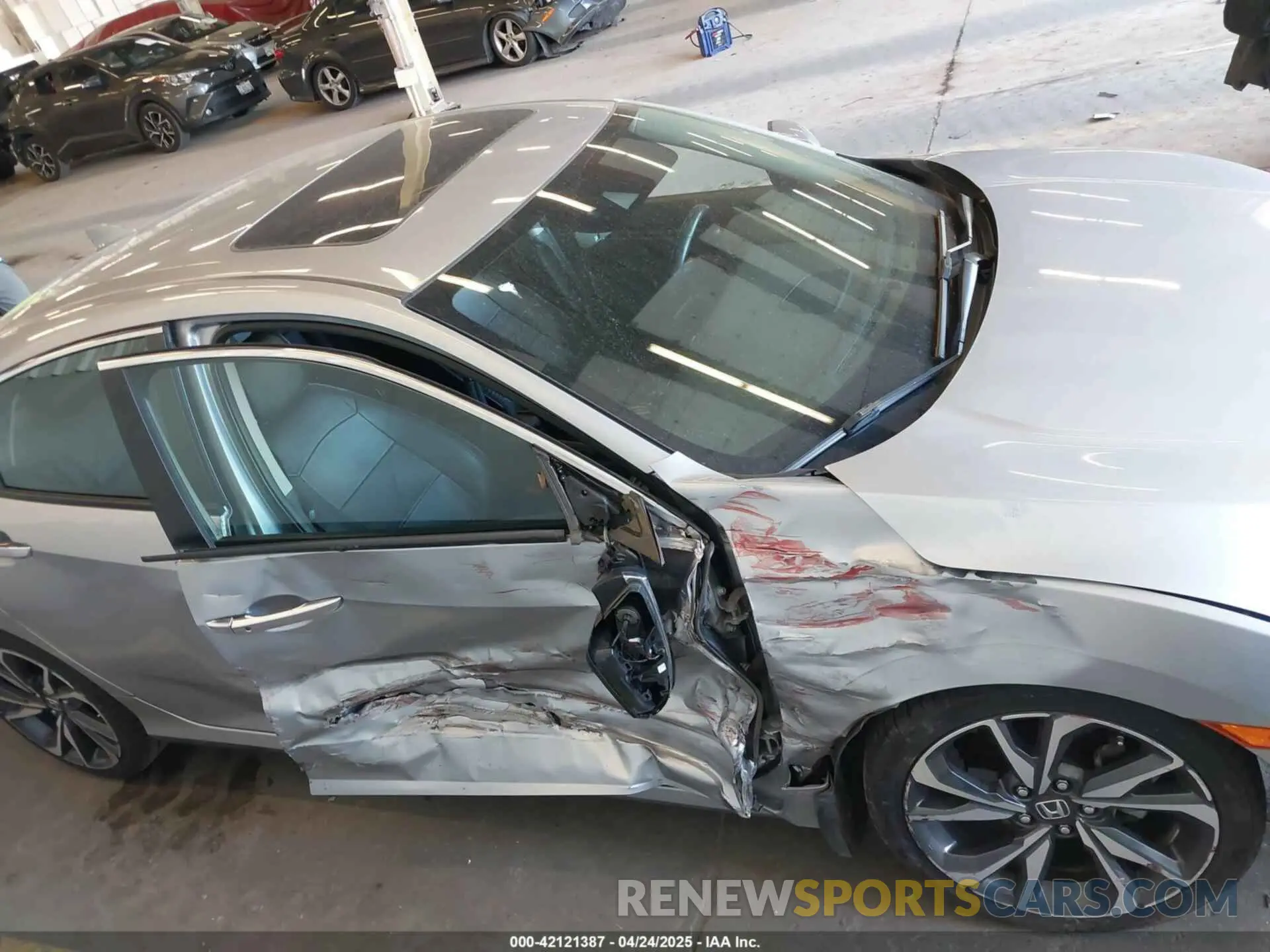 14 Photograph of a damaged car 19XFC1F97ME202456 HONDA CIVIC 2021