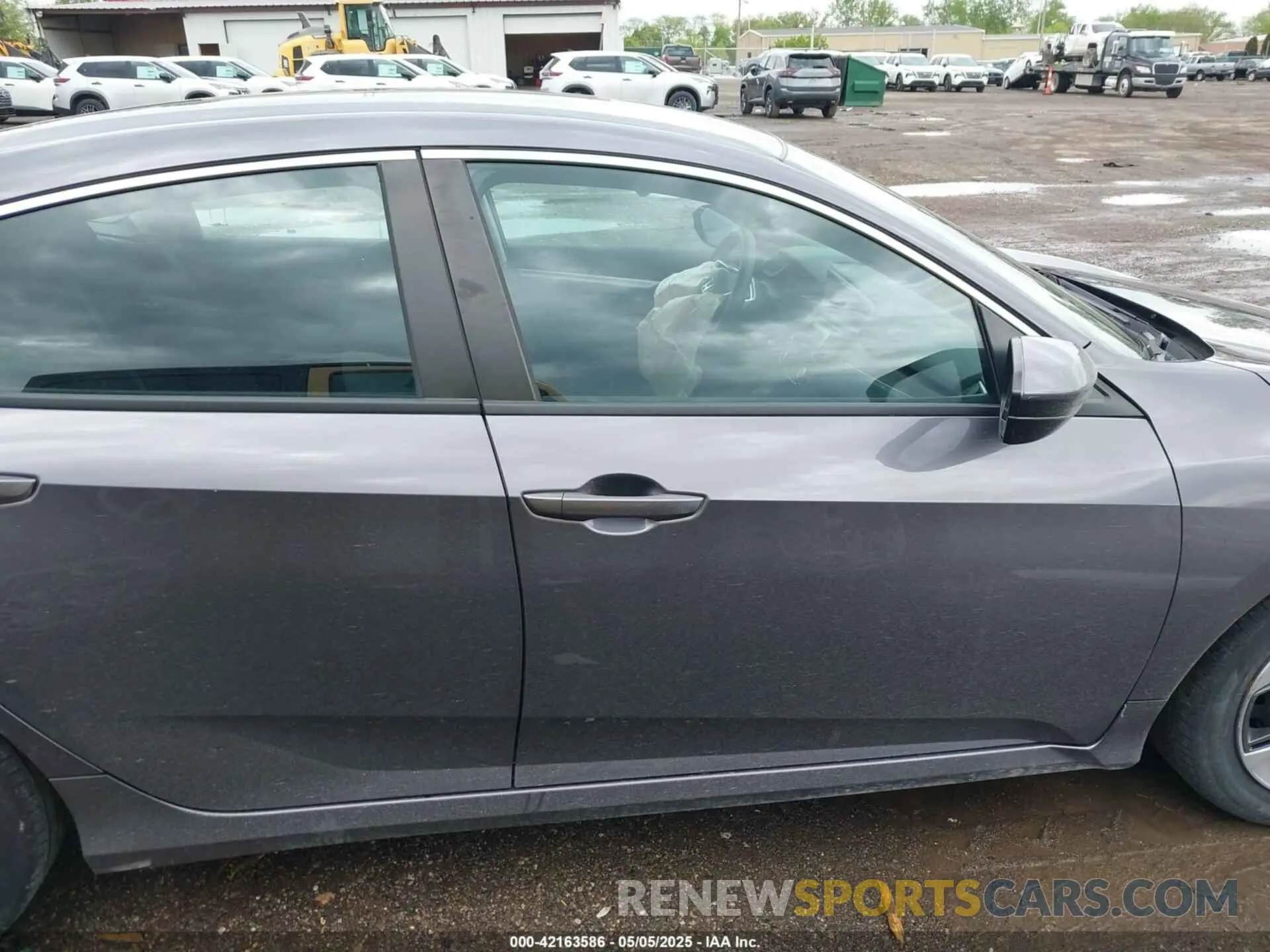 13 Photograph of a damaged car 19XFC2F64ME001657 HONDA CIVIC 2021