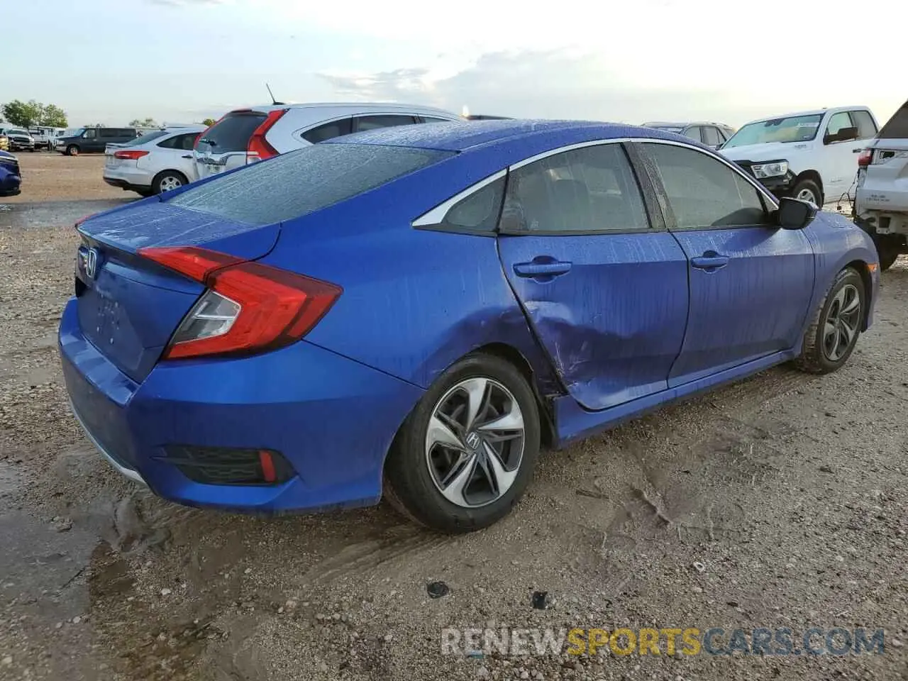 3 Photograph of a damaged car 19XFC2F68ME000642 HONDA CIVIC 2021
