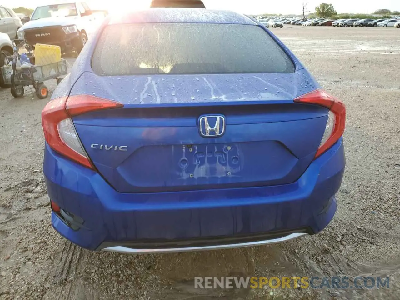 6 Photograph of a damaged car 19XFC2F68ME000642 HONDA CIVIC 2021