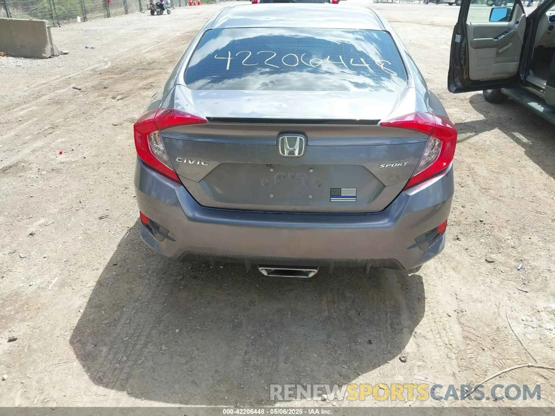 16 Photograph of a damaged car 19XFC2F85ME001894 HONDA CIVIC 2021