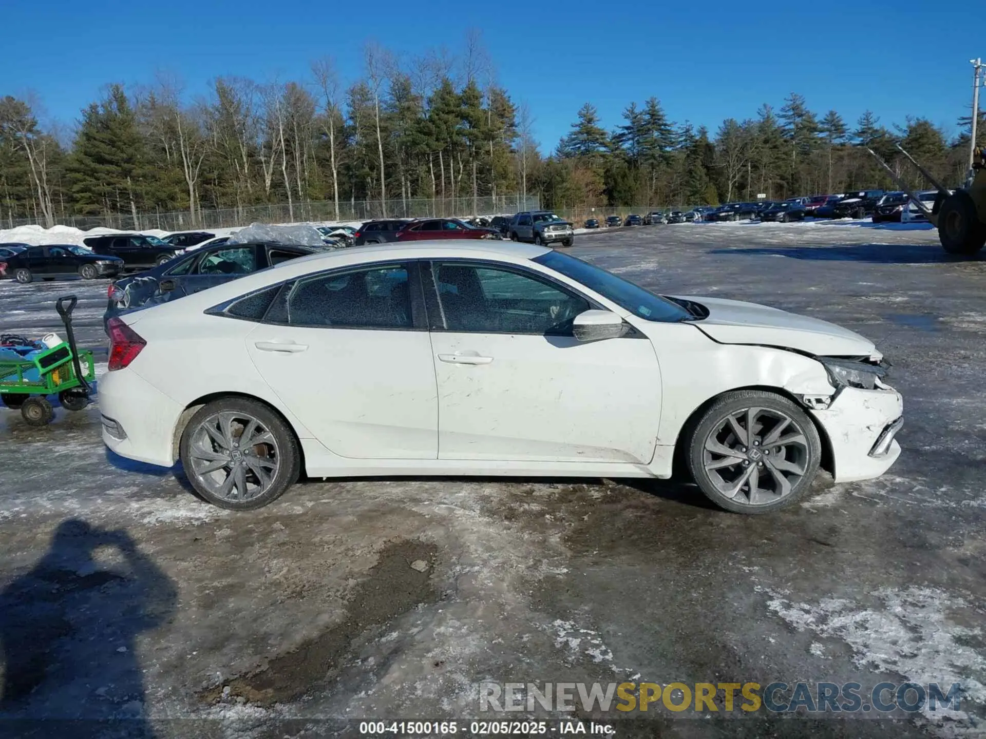 13 Photograph of a damaged car 19XFC2F85ME203098 HONDA CIVIC 2021