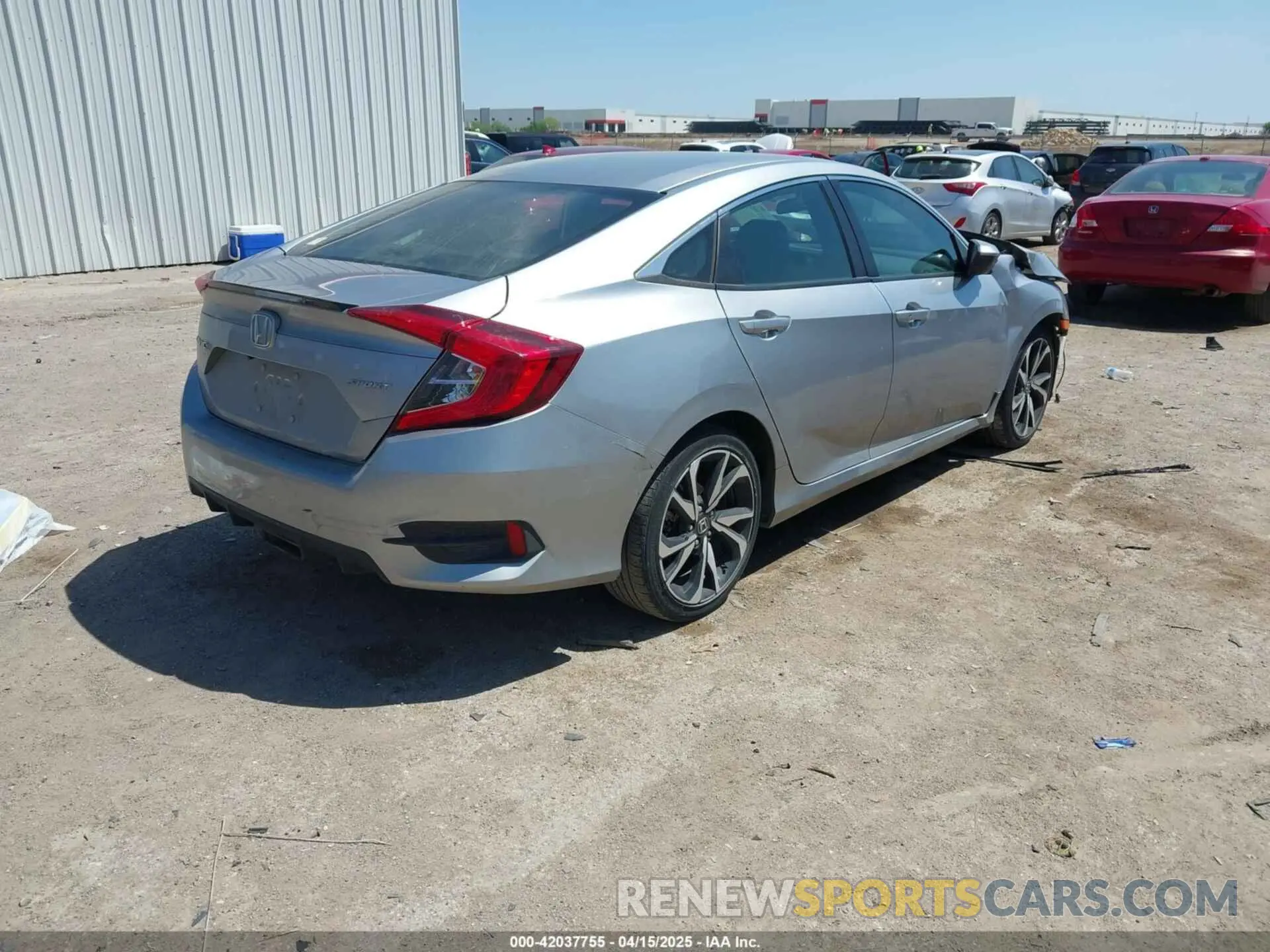 4 Photograph of a damaged car 19XFC2F86ME003153 HONDA CIVIC 2021