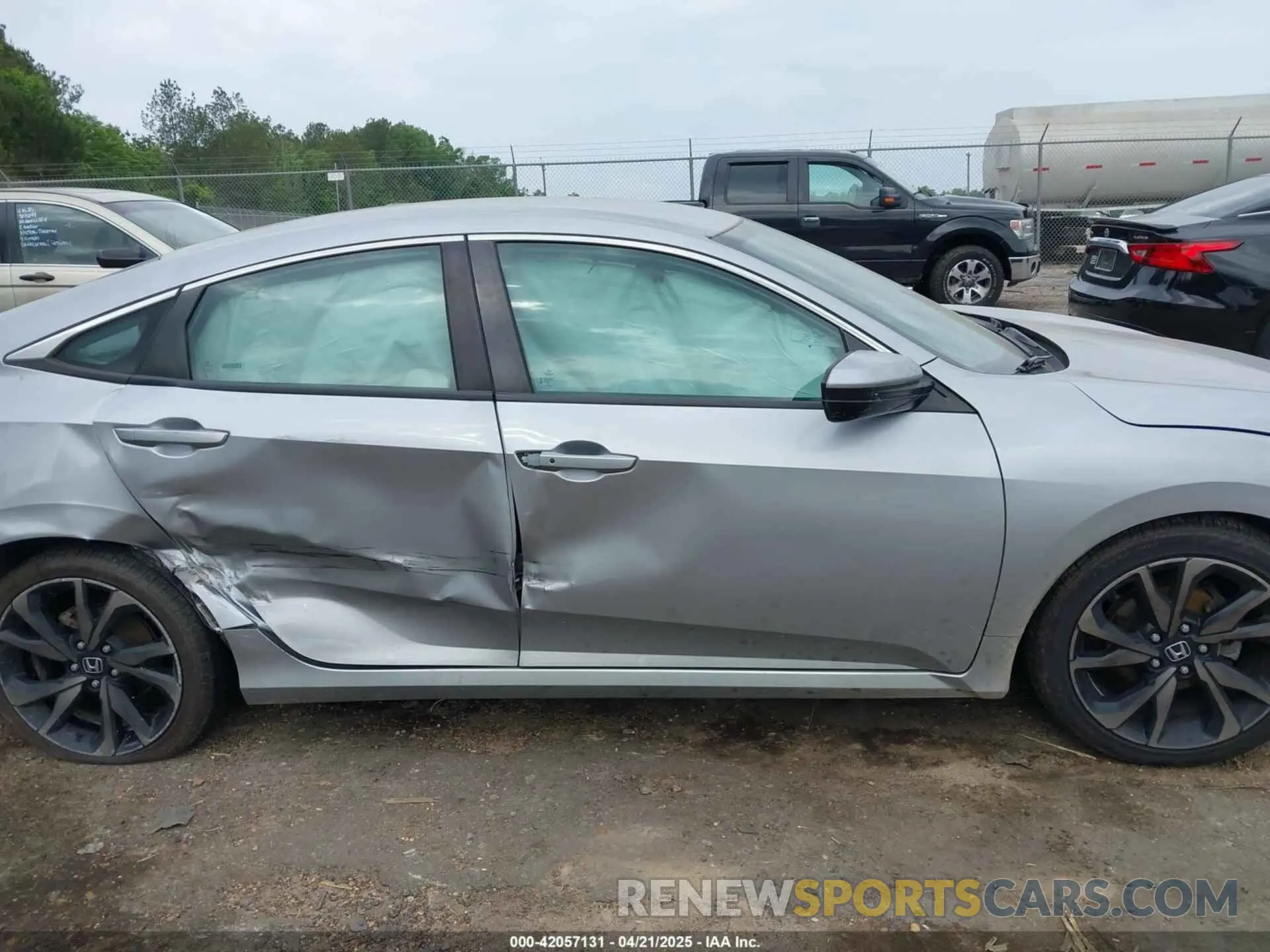 13 Photograph of a damaged car 19XFC2F89ME003745 HONDA CIVIC 2021